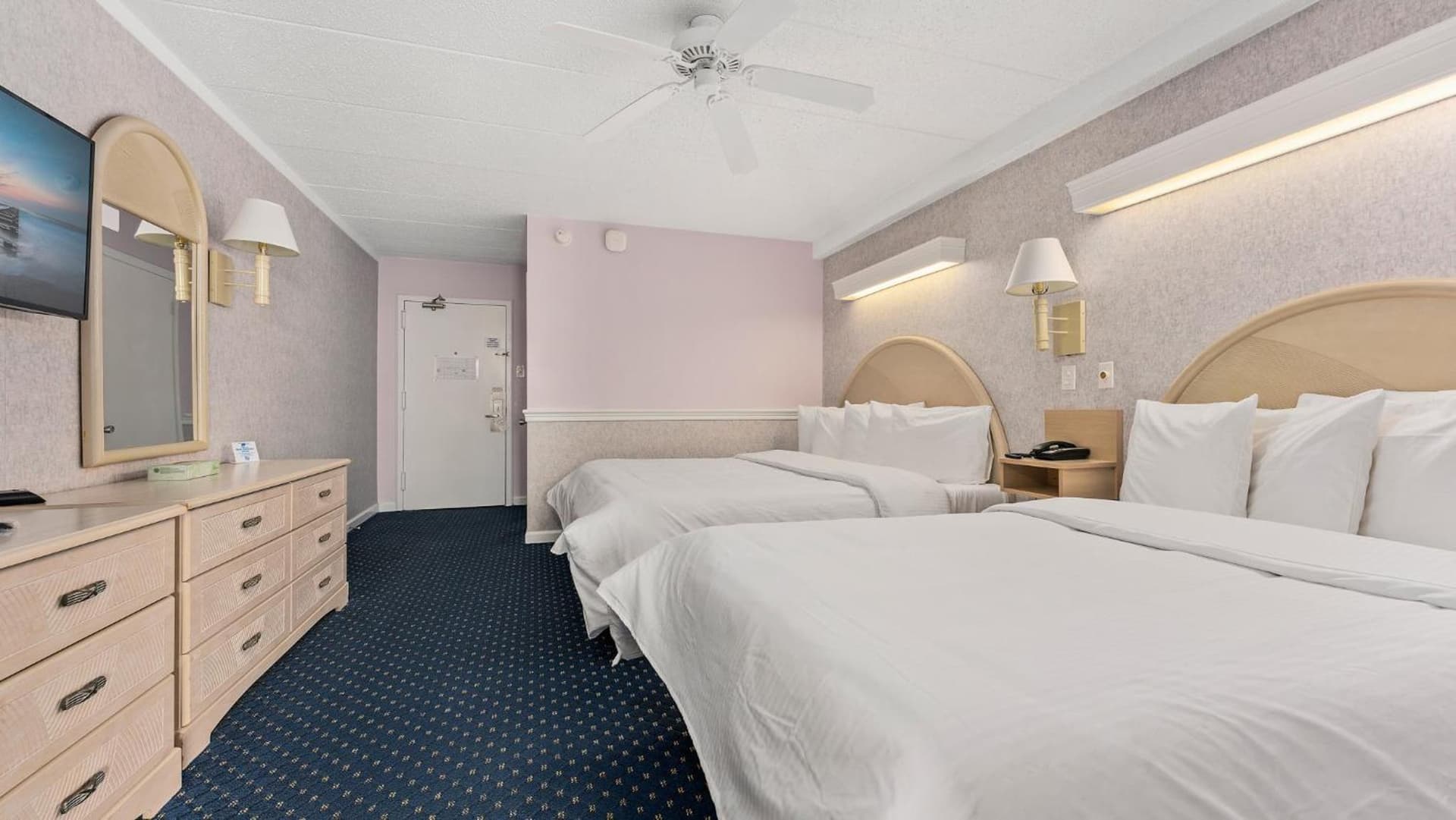Adventurer Oceanfront Inn property views in Wildwood Crest, NJ — gallery photo 3