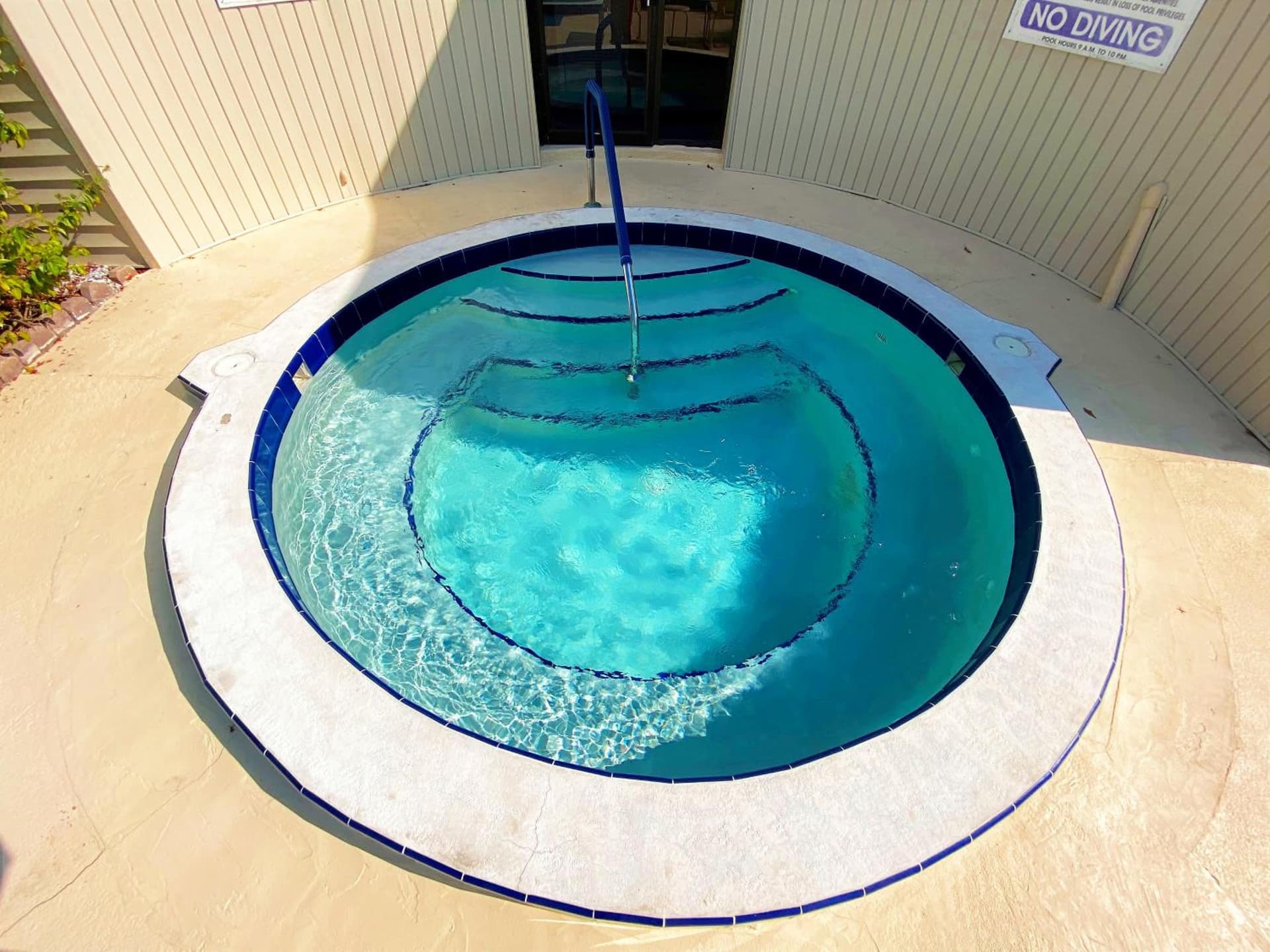 Camelot by the Sea featured exterior or lobby in St Pete Beach, FL — similar hotel