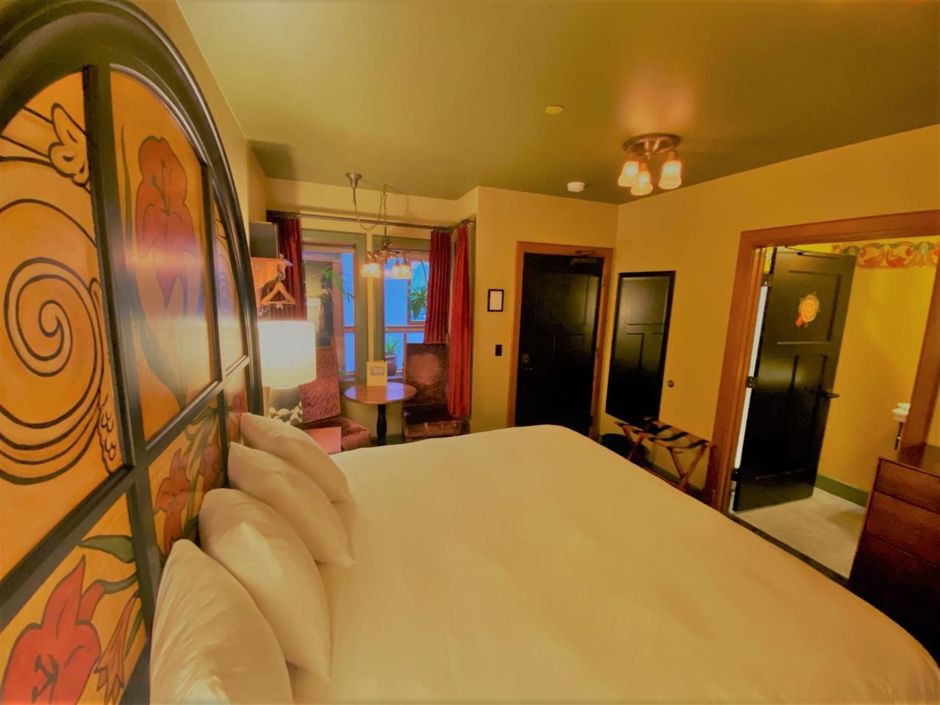 McMenamins Elks Temple gallery photo in Tacoma, WA — image 19