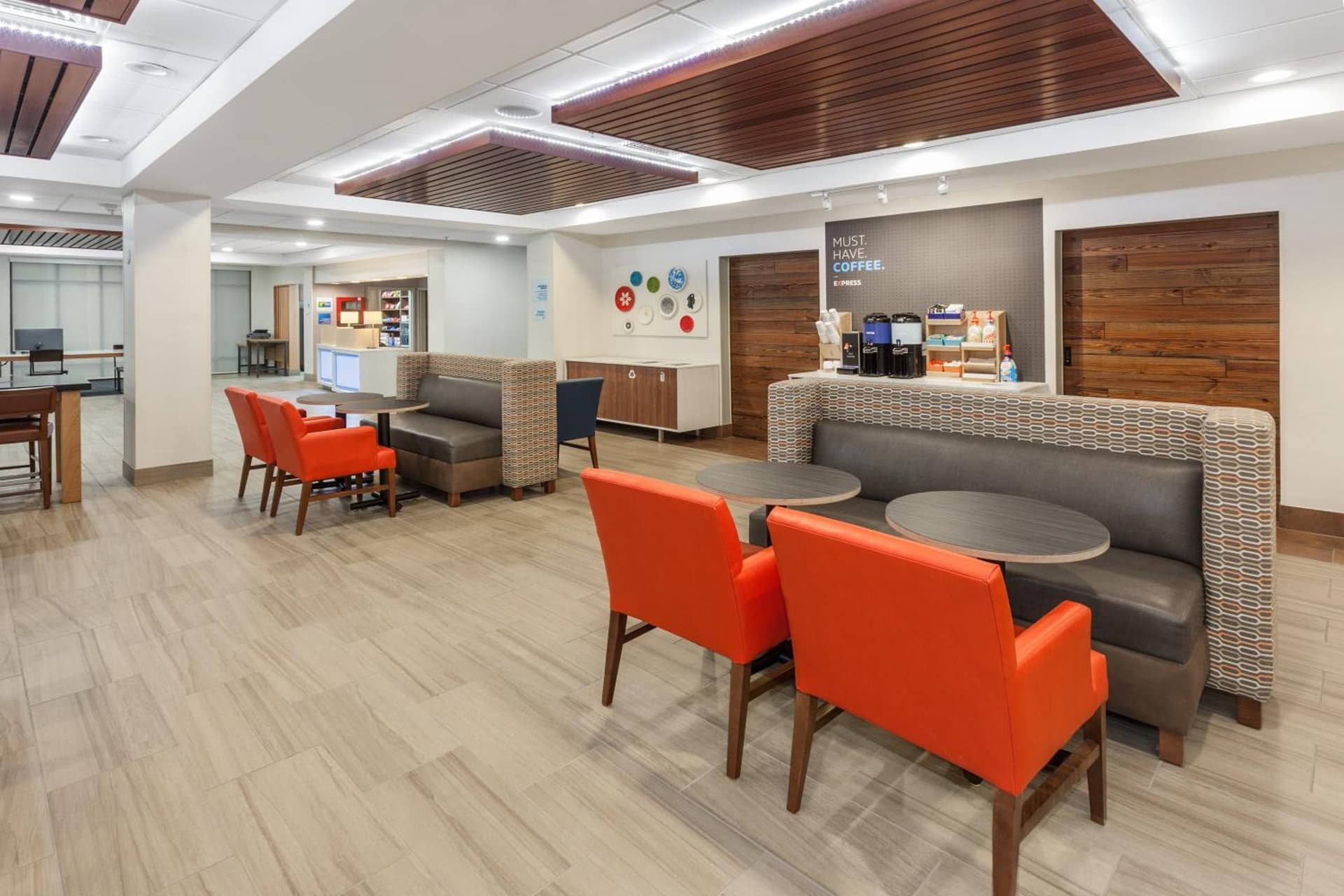 Holiday Inn Express & Suites Tilton by IHG gallery photo in Tilton, NH — image 18