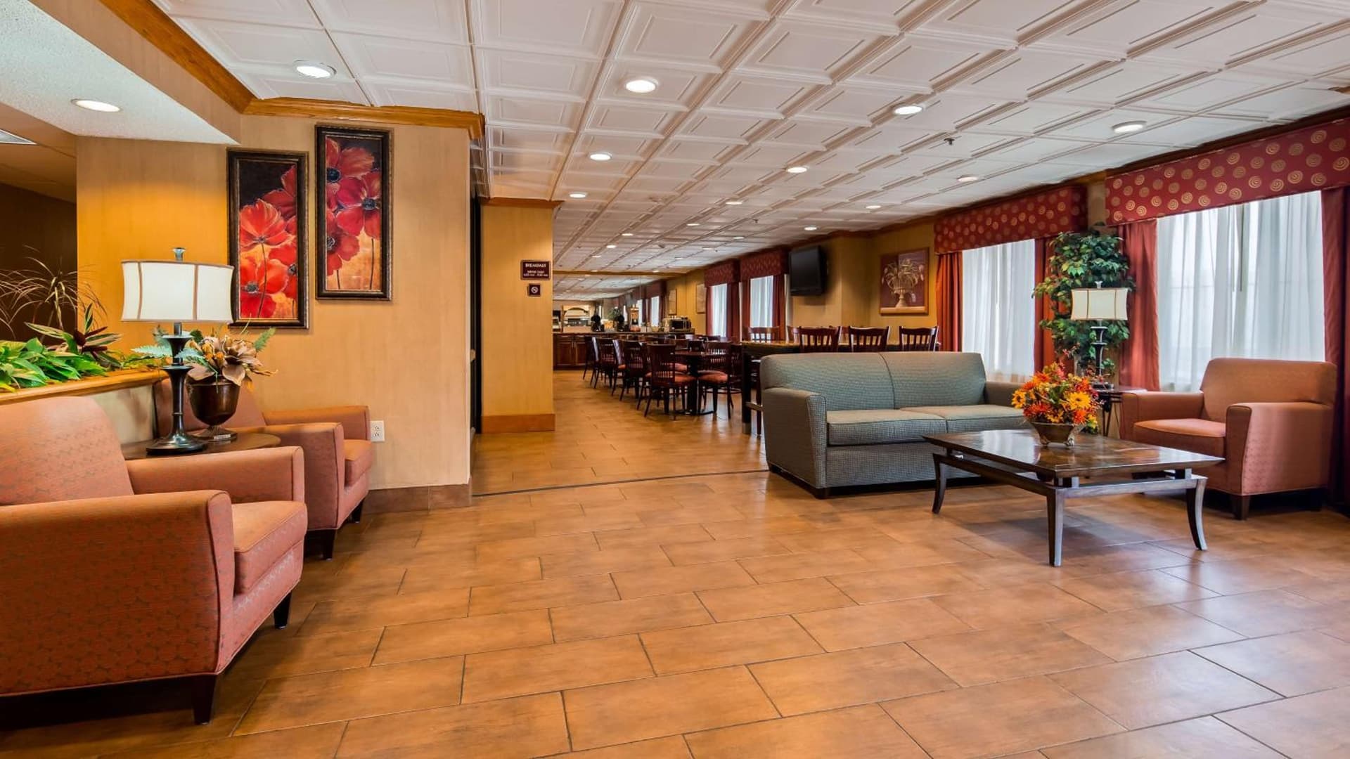 Best Western Marion Hotel property views in Marion, IL — gallery photo 3