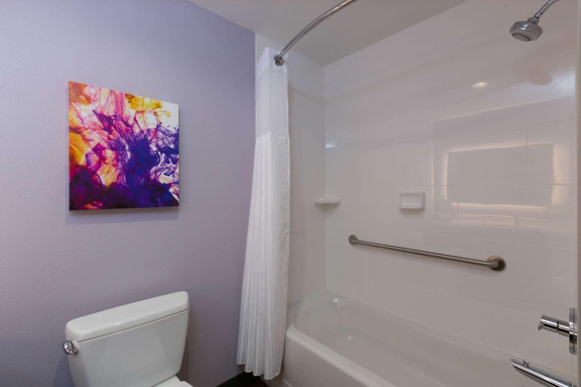 La Quinta by Wyndham Altoona Des Moines gallery photo in Altoona, IA — image 14