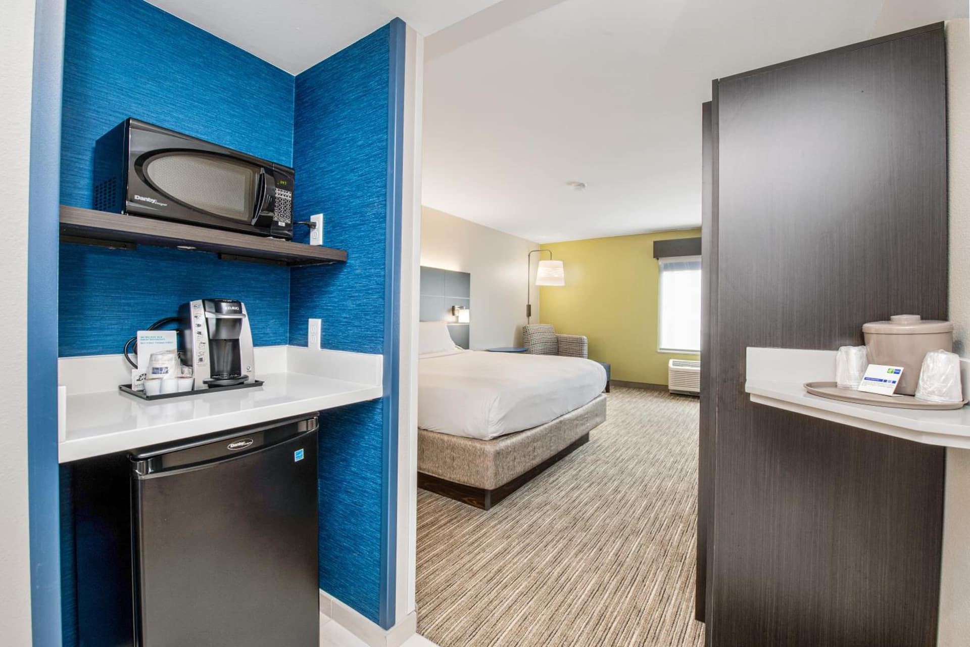 Holiday Inn Express - Delafield by IHG property views in Delafield, WI — gallery photo 3