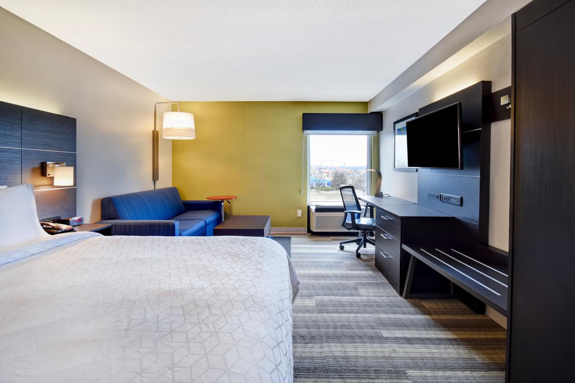 Holiday Inn Express & Suites Allentown-Dorney Park Area by IHG gallery photo in Allentown, PA — image 24