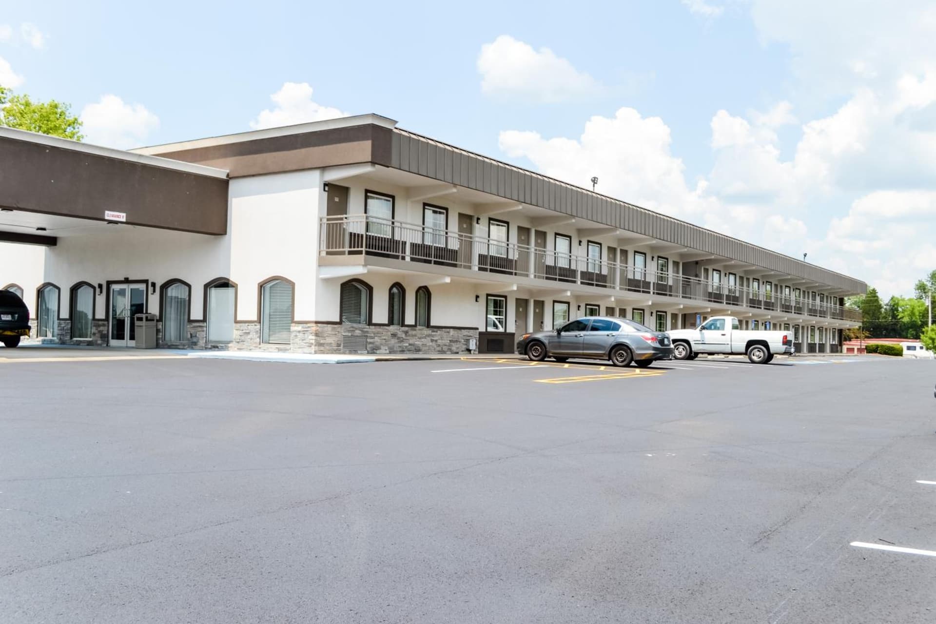 SureStay Hotel by Best Western Bowling Green North gallery photo in Bowling Green, KY — image 23