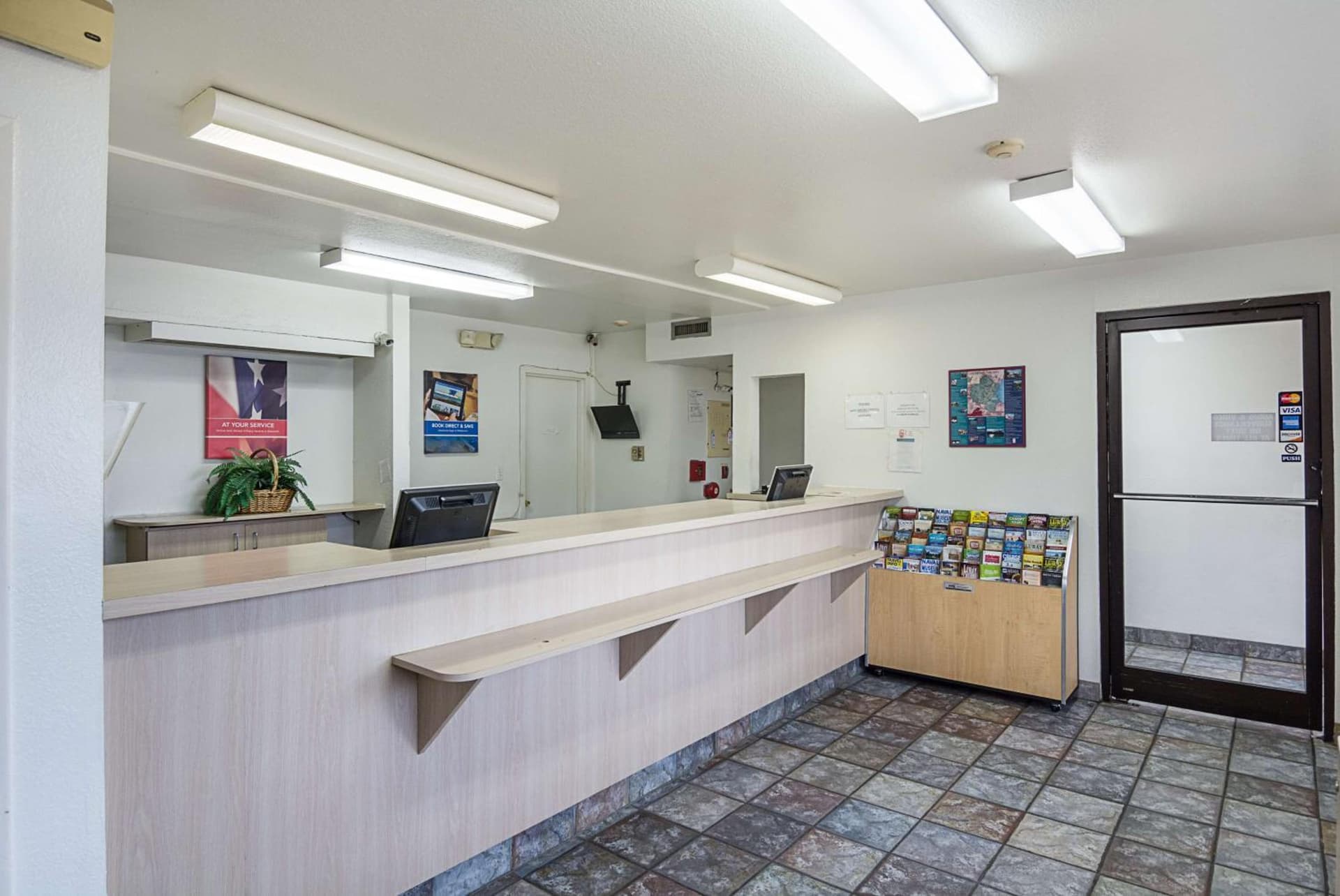 Motel 6 Fredericksburg, Va - North gallery photo in Fredericksburg, VA — image 33