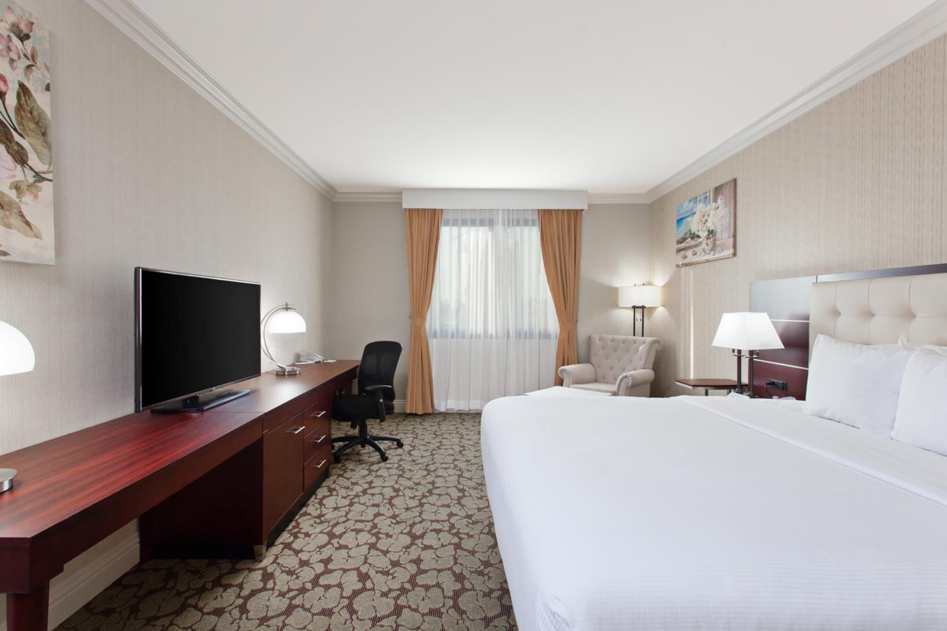 Holiday Inn El Monte - Los Angeles by IHG gallery photo in El Monte, CA — image 56