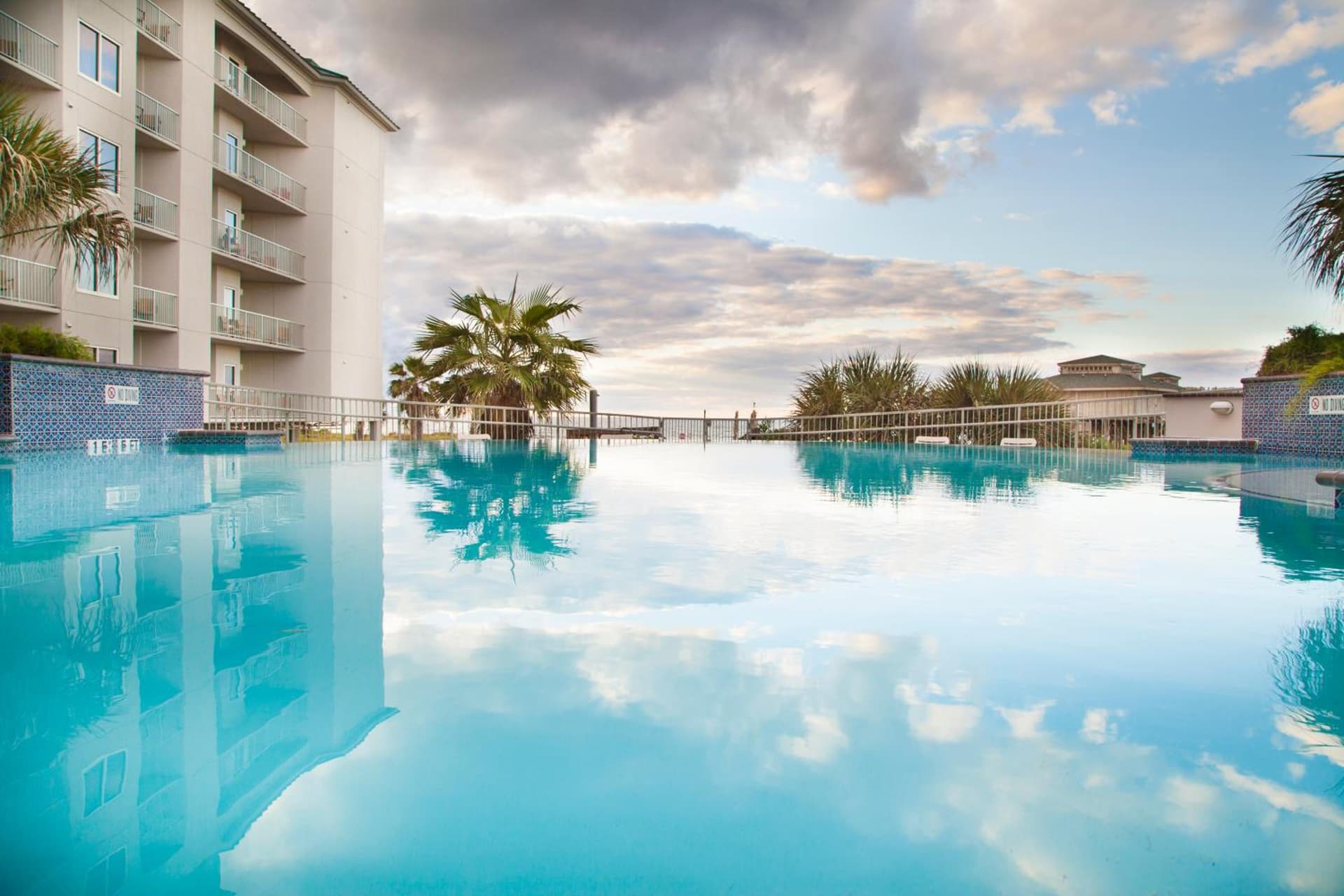 Holiday Inn Club Vacations Galveston Beach Resort by IHG gallery photo in Galveston, TX — image 36