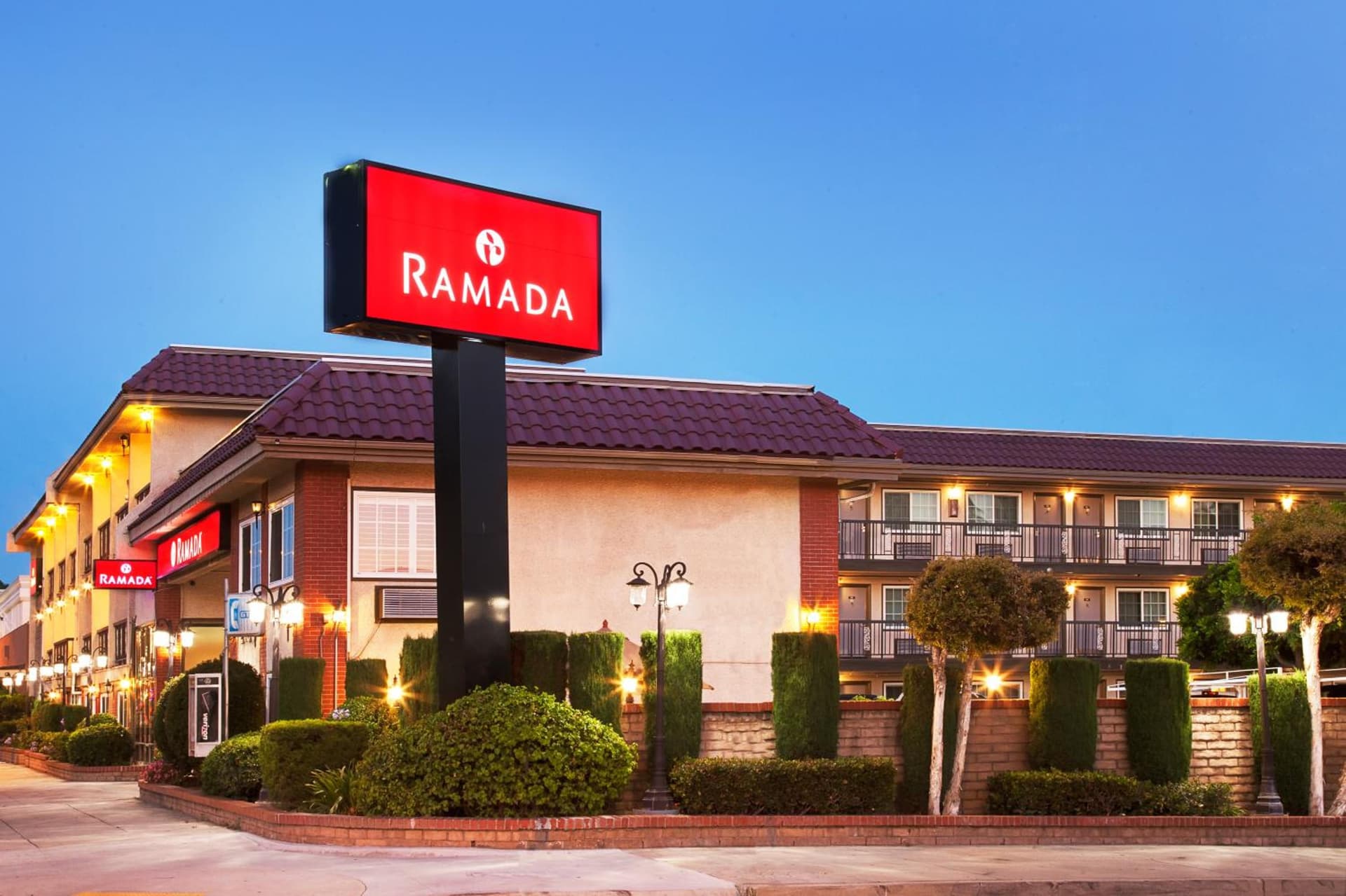 Ramada by Wyndham Pasadena property views in Pasadena, CA — gallery photo 3