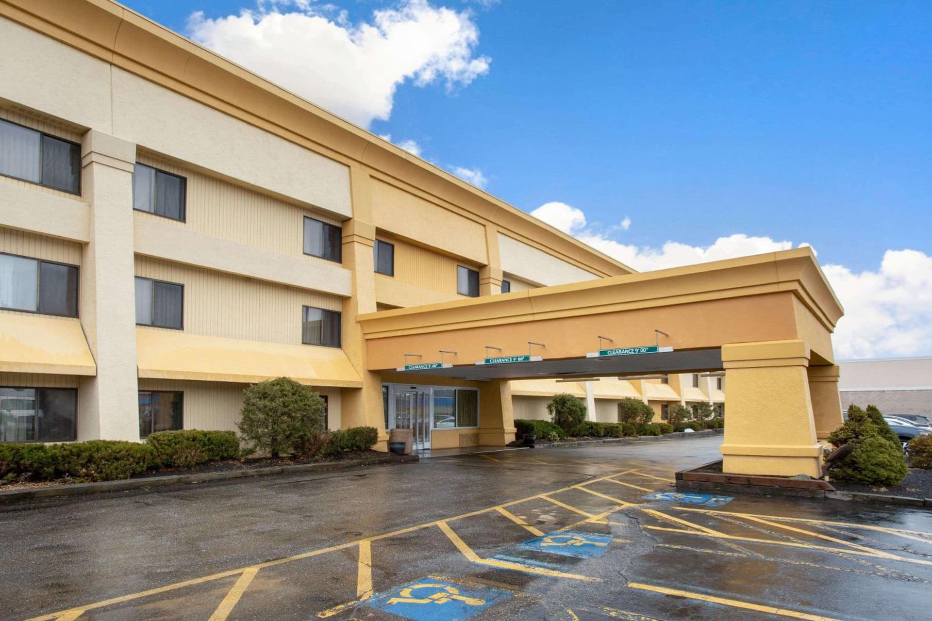 La Quinta Inn by Wyndham Auburn Worcester gallery photo in Auburn — image 12