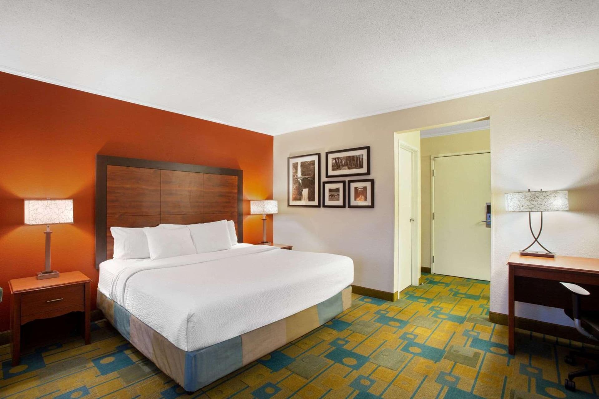 La Quinta Inn by Wyndham Auburn Worcester gallery photo in Auburn — image 13