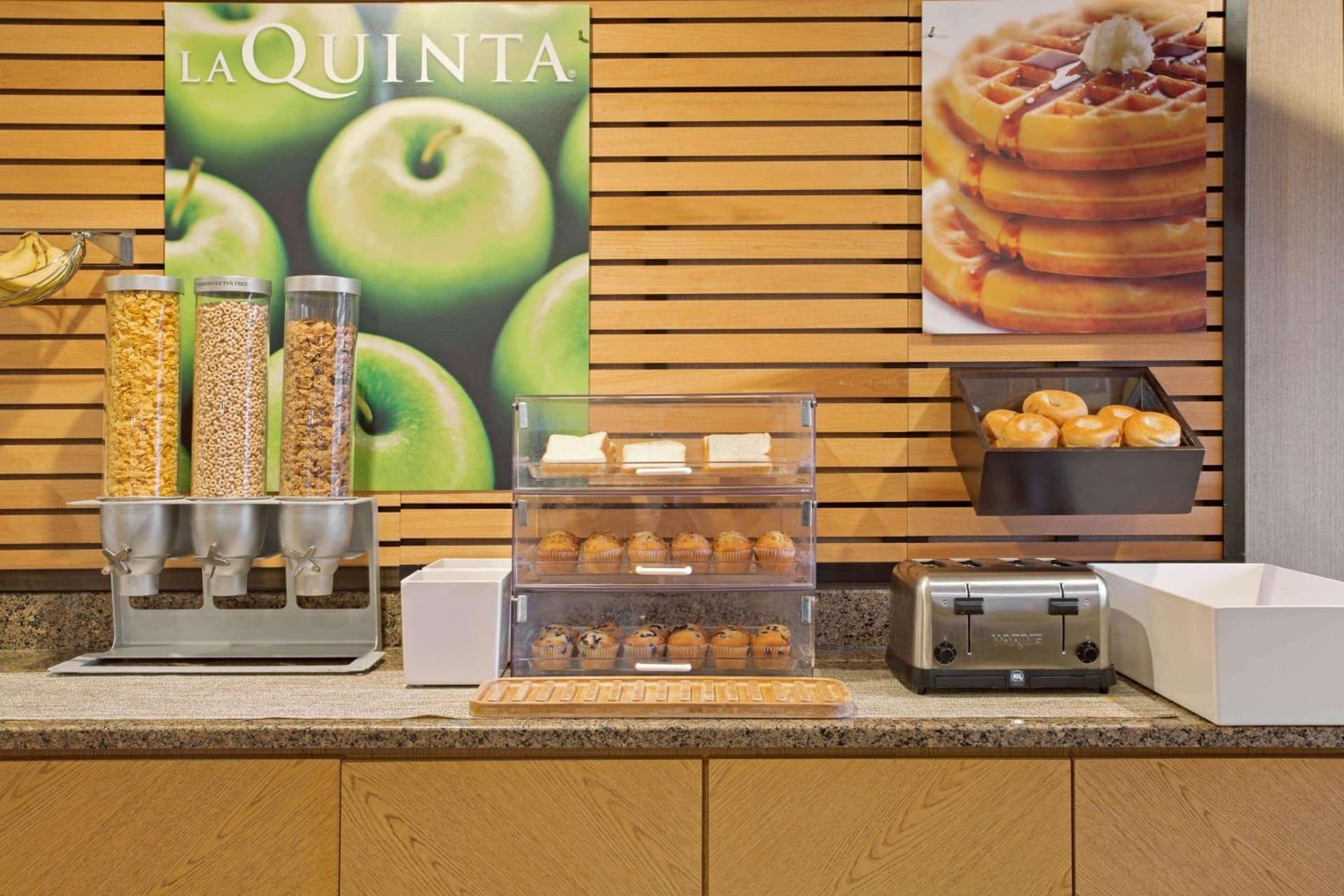 La Quinta Inn by Wyndham Auburn Worcester property views in Auburn — gallery photo 3