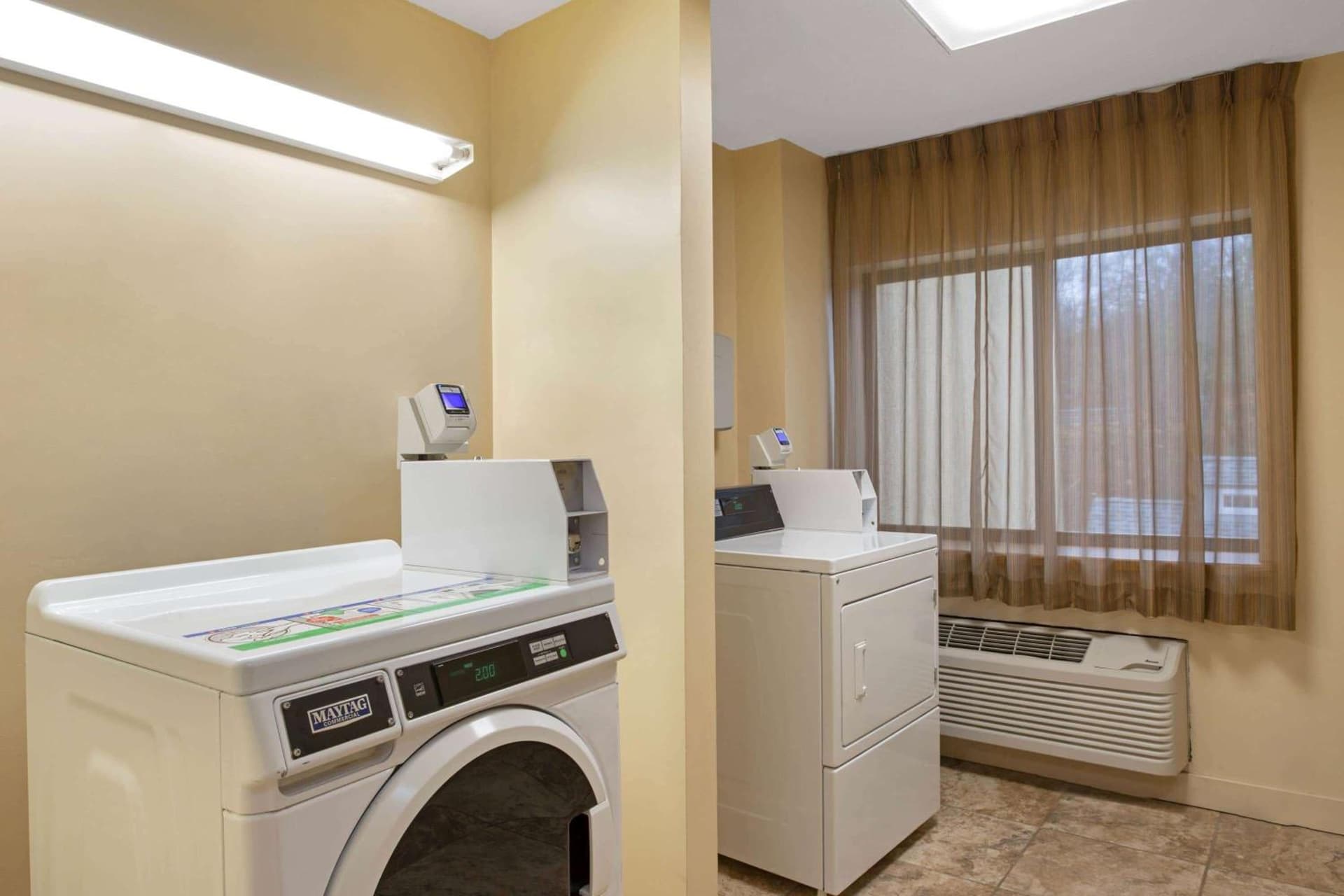 La Quinta Inn by Wyndham Auburn Worcester gallery photo in Auburn — image 25