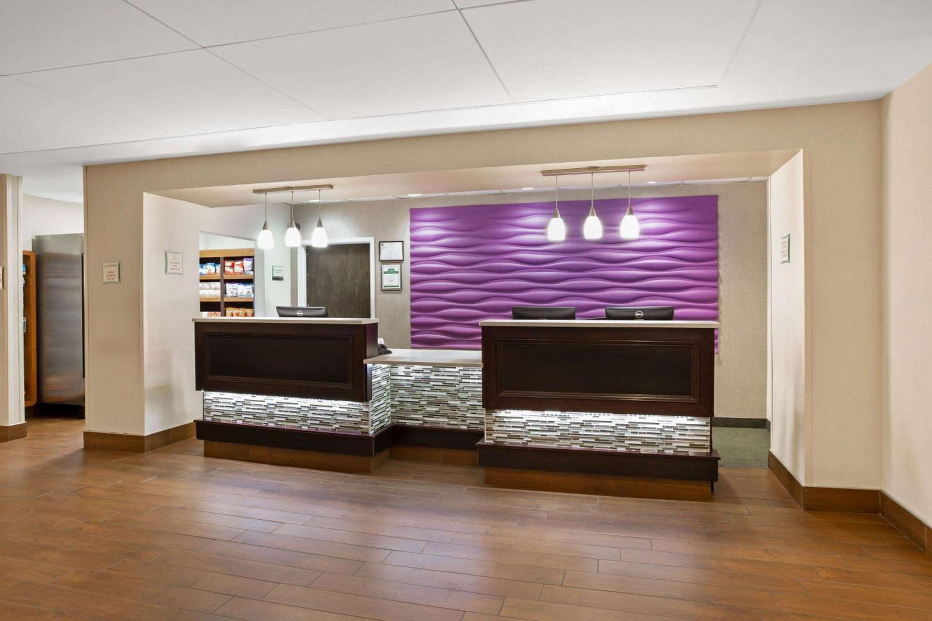 La Quinta by Wyndham Springfield gallery photo in Springfield, MA — image 8