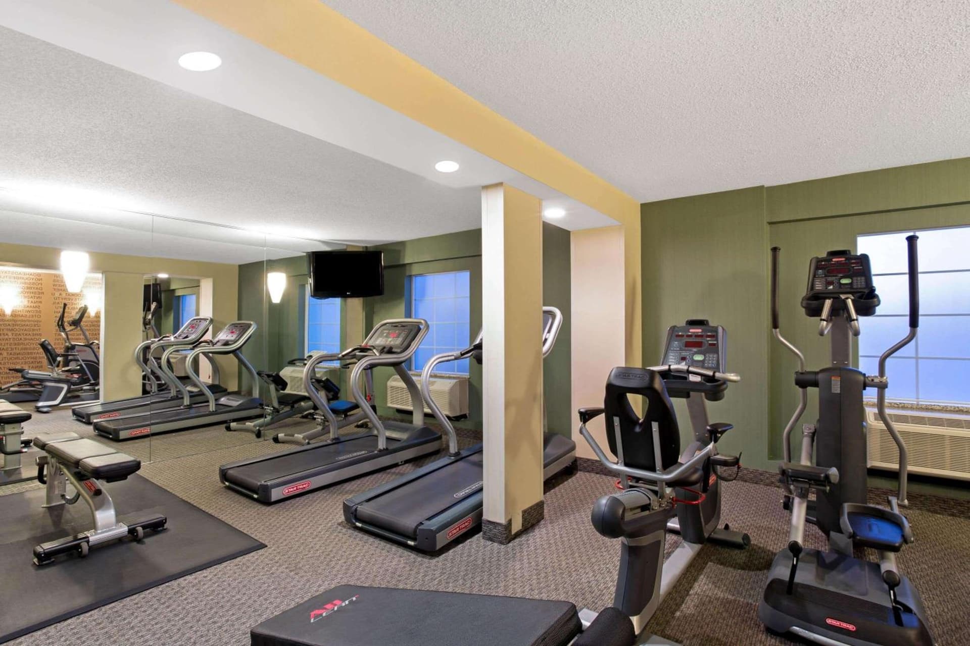 La Quinta by Wyndham Springfield gallery photo in Springfield, MA — image 14