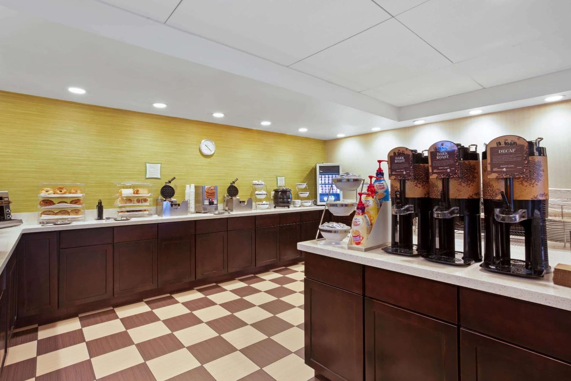 La Quinta by Wyndham Springfield gallery photo in Springfield, MA — image 10