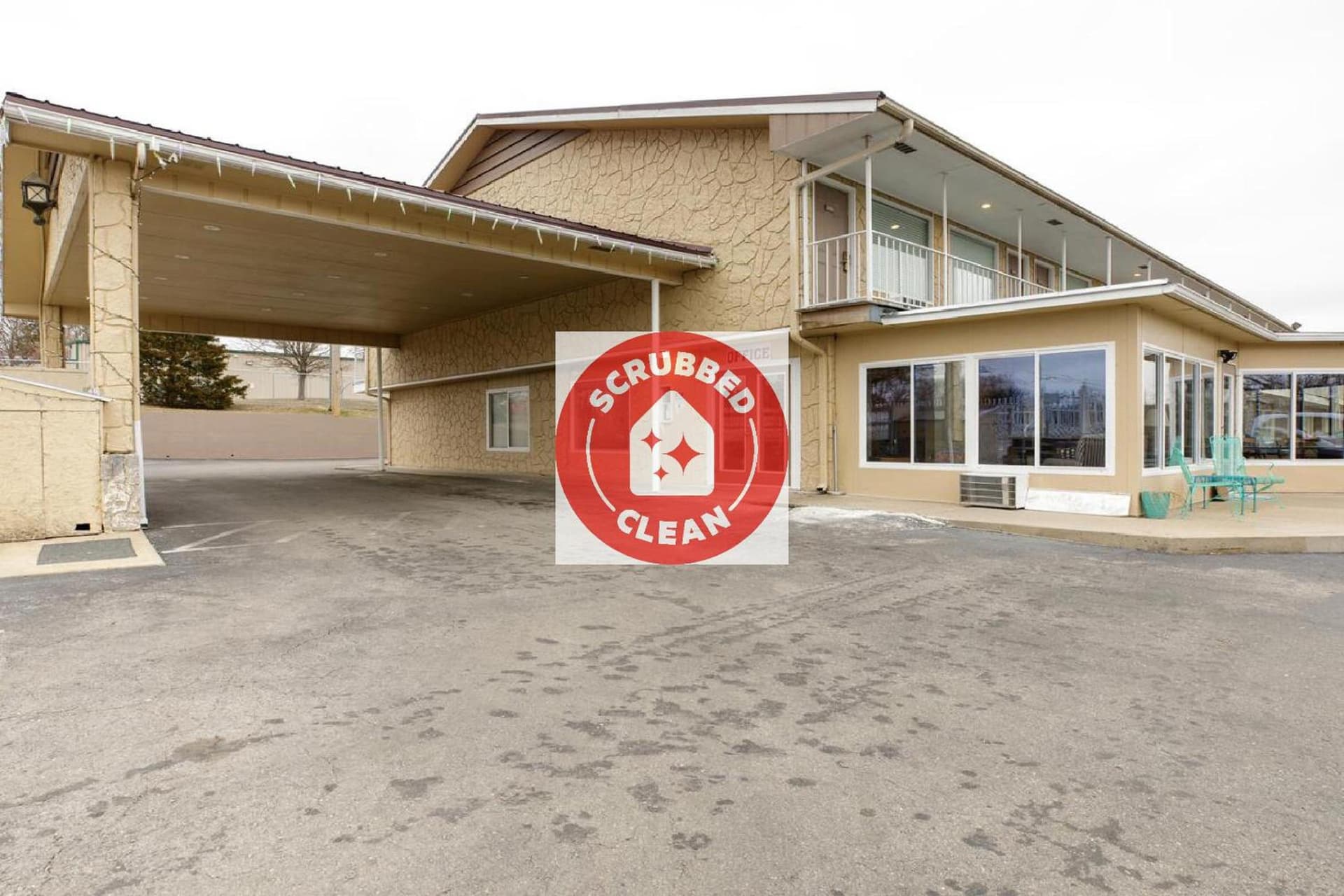 OYO Hotel Branson MO-165 featured exterior or lobby in Branson, MO — similar hotel