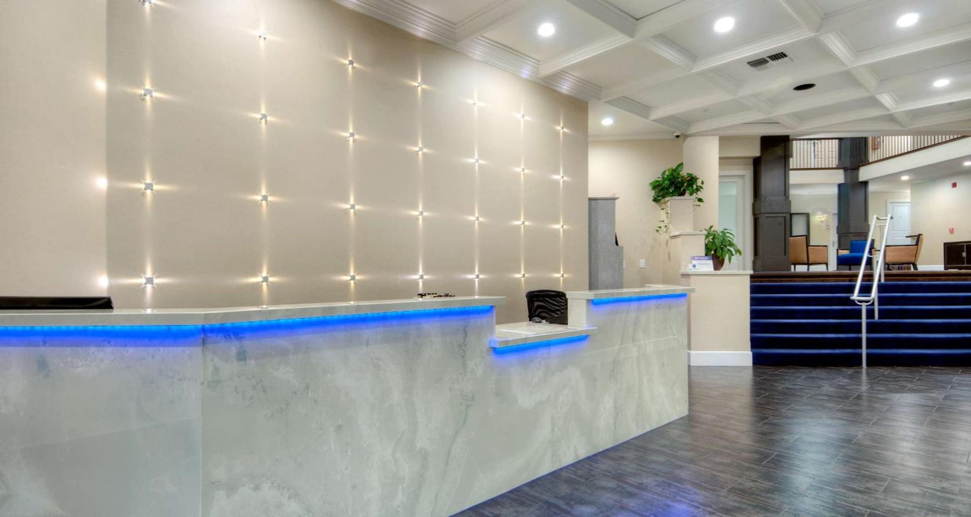 Best Western Plus Palm Court Hotel gallery photo in Davis, CA — image 26