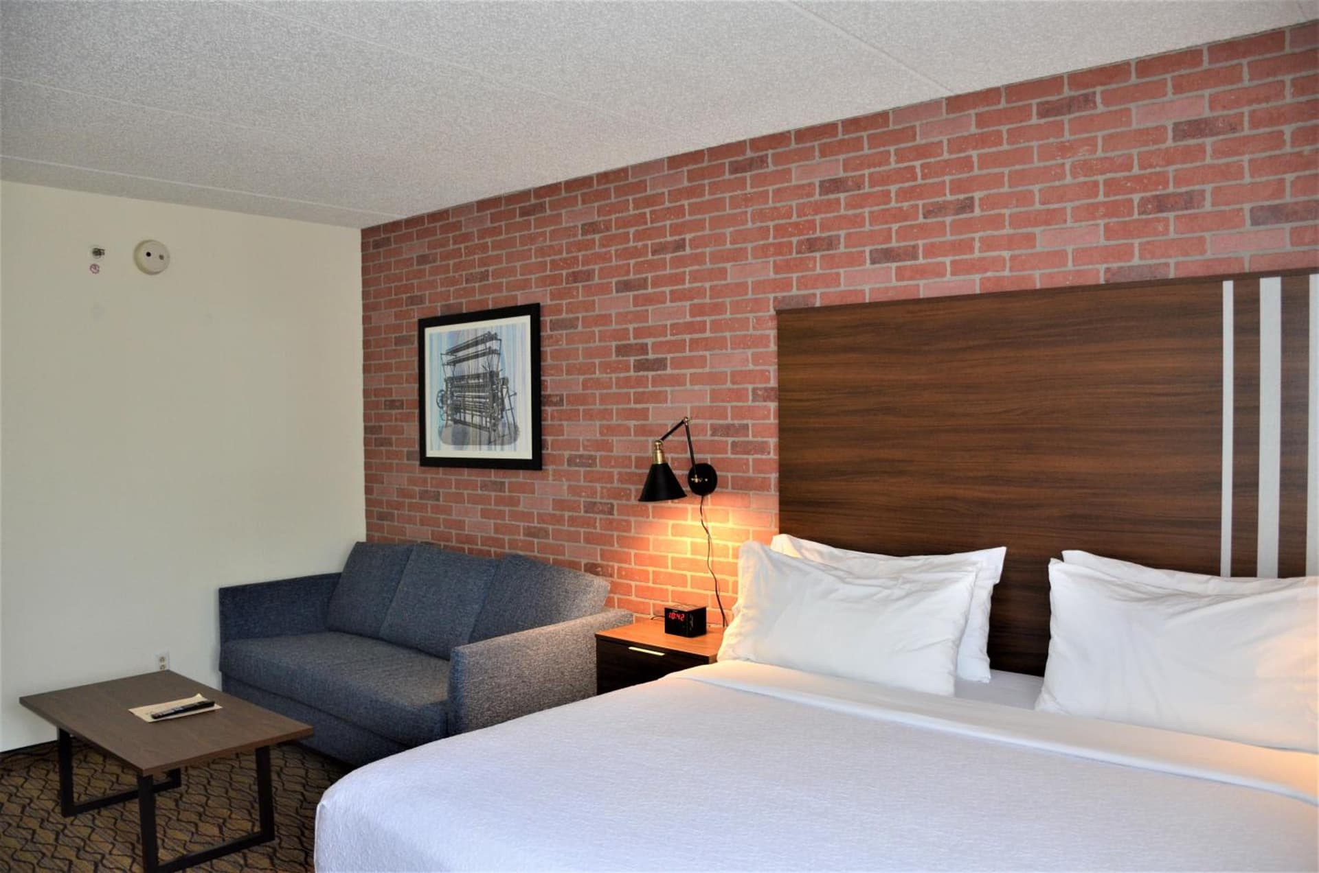 Burrstone Inn, an Ascend Collection Hotel gallery photo in Utica, NY — image 5