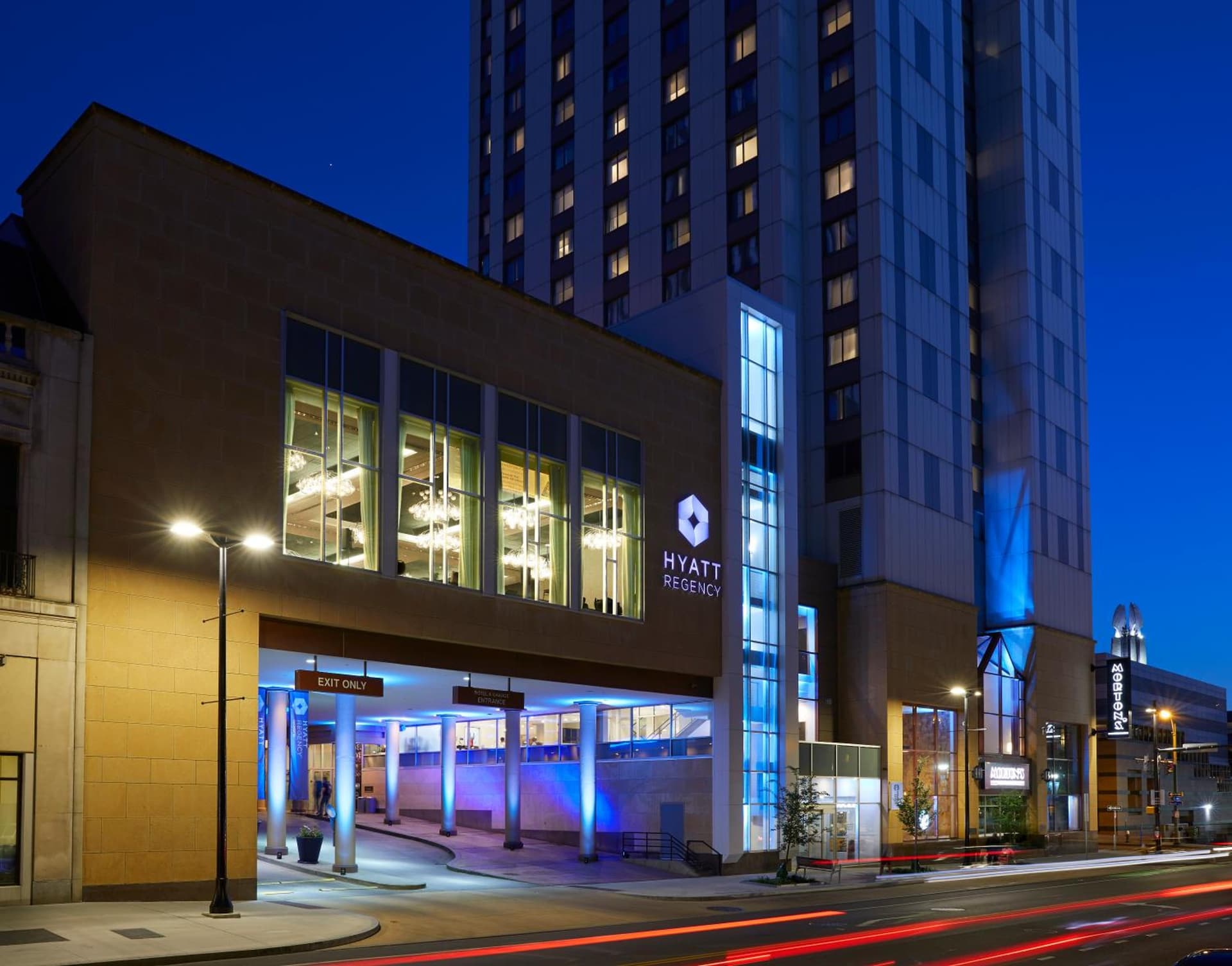 Hyatt Regency Rochester interior in Rochester, NY — gallery photo 2