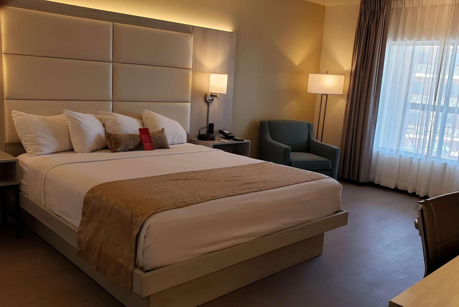 Ramada by Wyndham Burbank Airport gallery photo in Burbank, CA — image 20