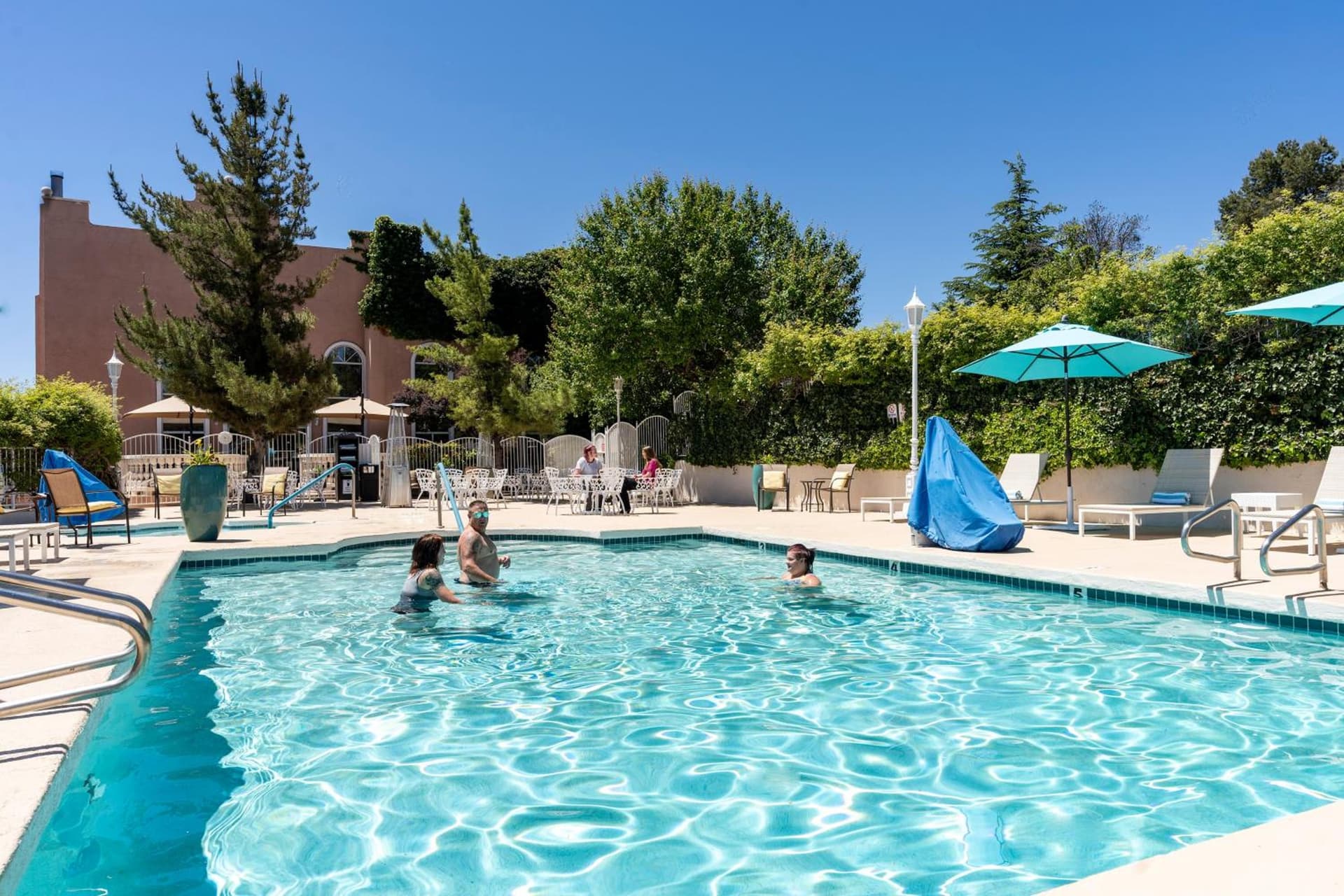 Forest Villas Hotel gallery photo in Prescott, AZ — image 188