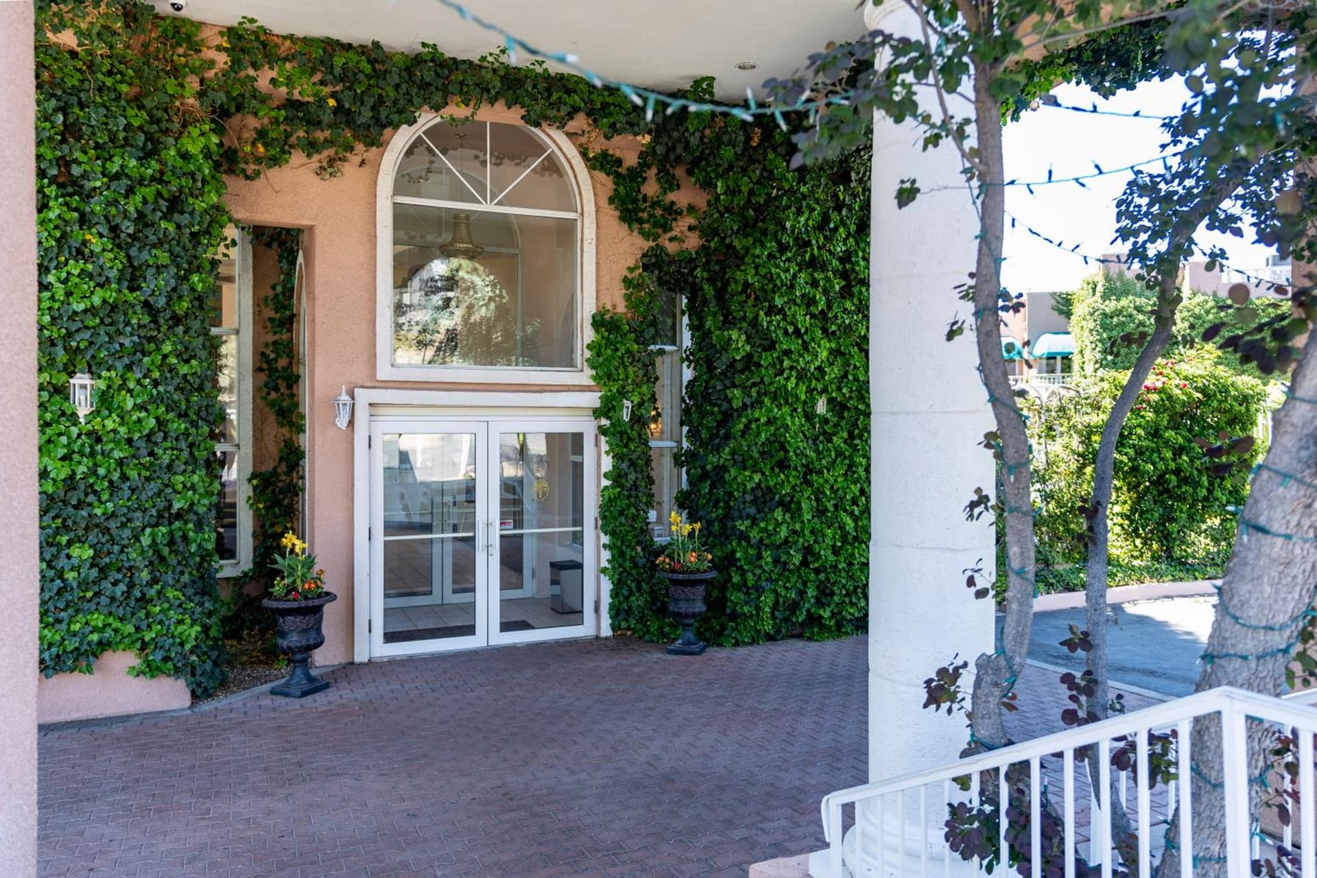 Forest Villas Hotel gallery photo in Prescott, AZ — image 75