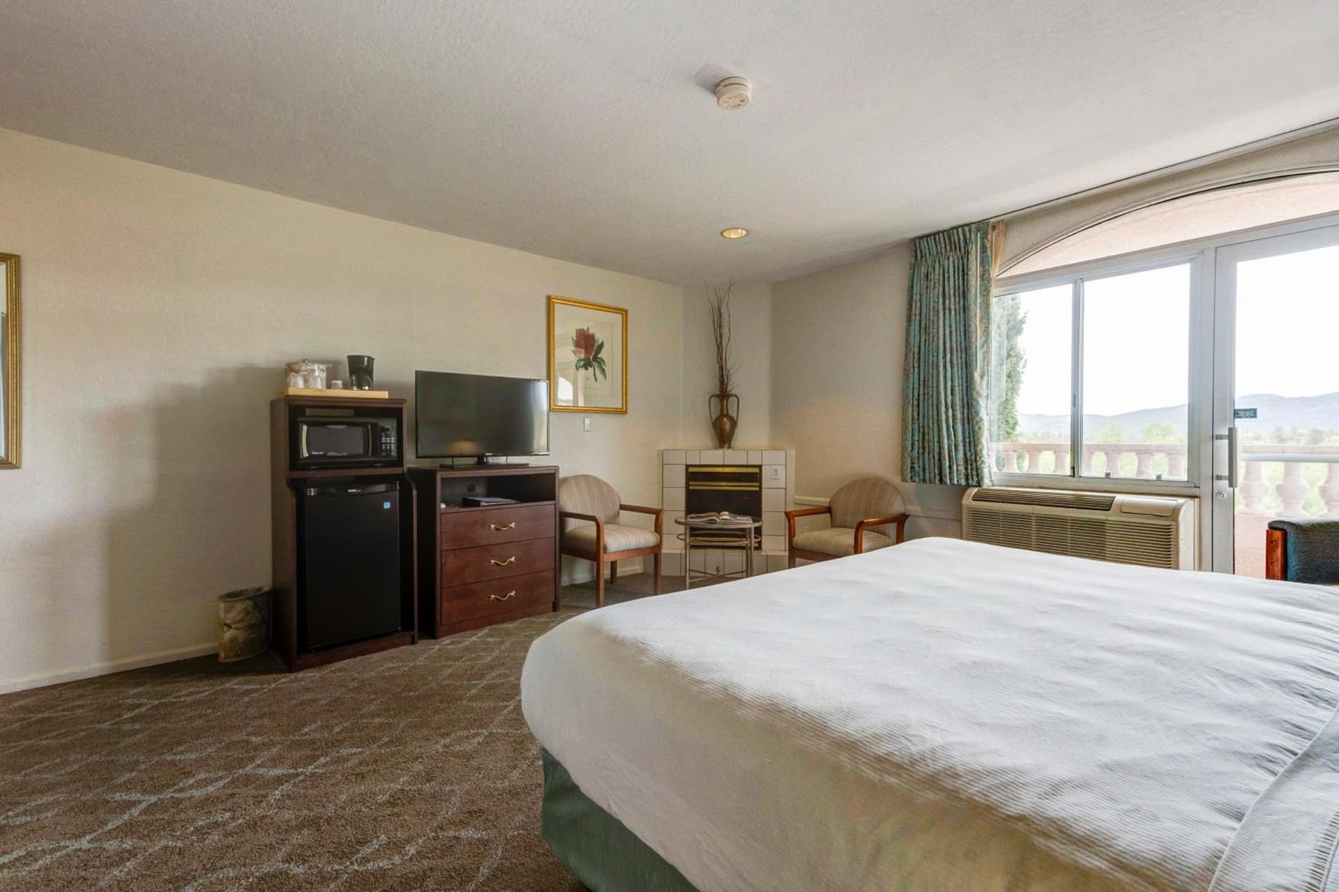 Forest Villas Hotel gallery photo in Prescott, AZ — image 90