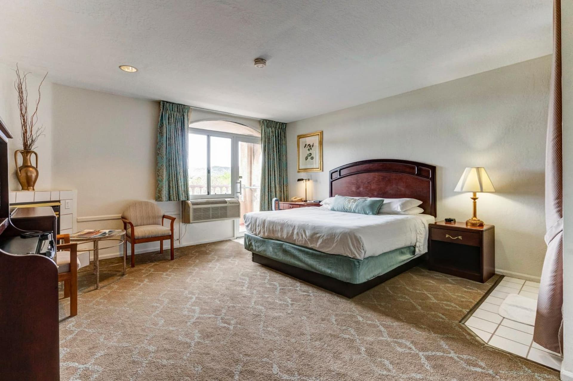 Forest Villas Hotel gallery photo in Prescott, AZ — image 35