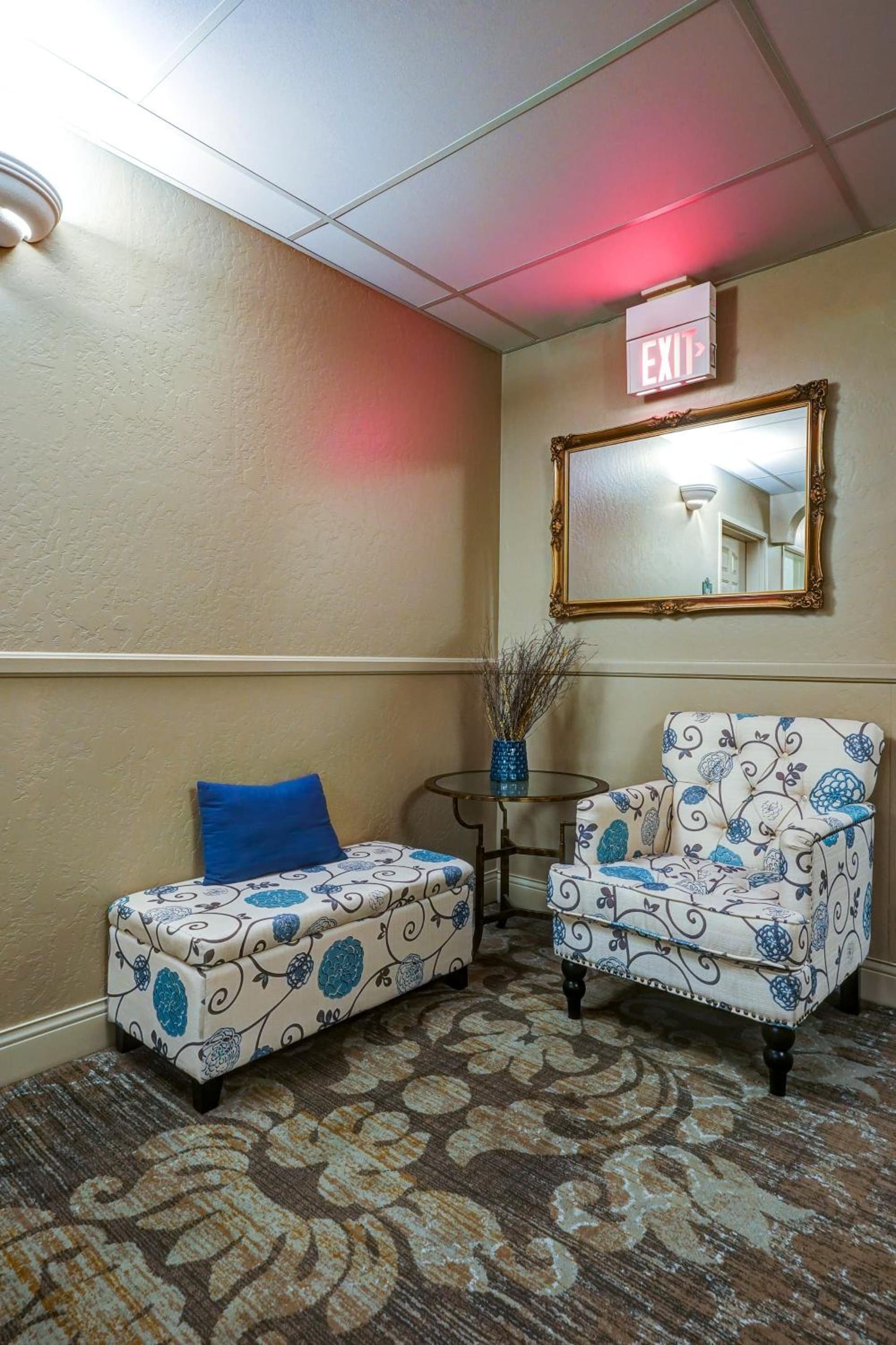 Forest Villas Hotel gallery photo in Prescott, AZ — image 88