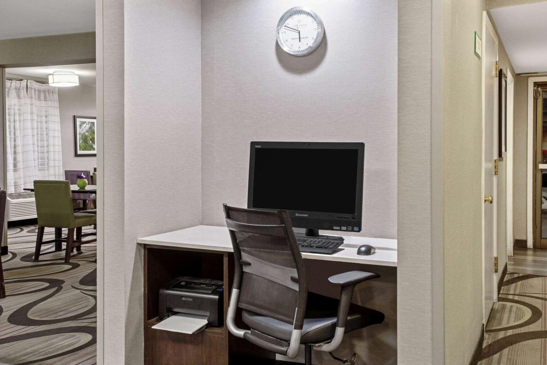 La Quinta Inn by Wyndham Tucson East gallery photo in Tucson, AZ — image 5