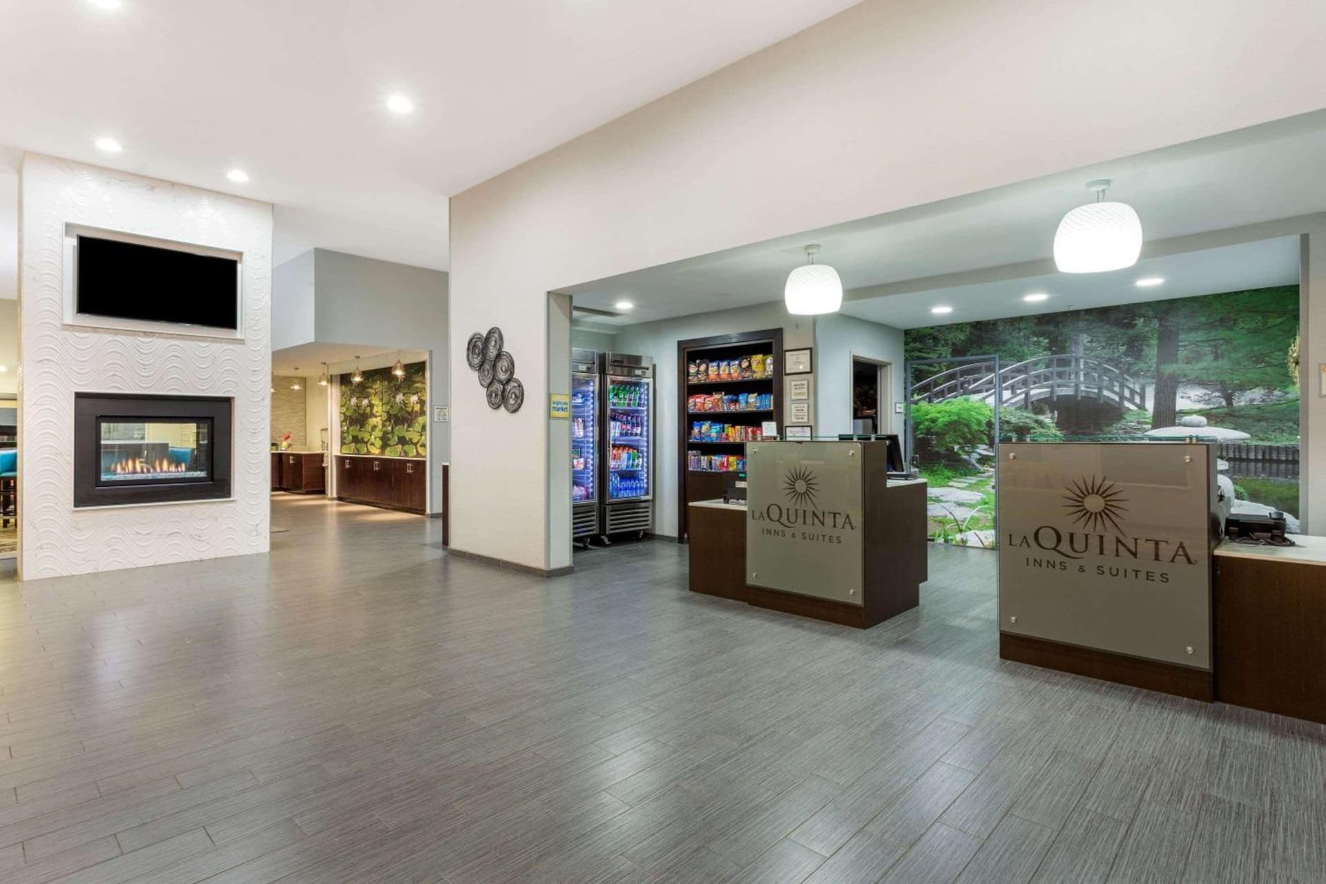 La Quinta by Wyndham Rockford gallery photo in Rockford, IL — image 14