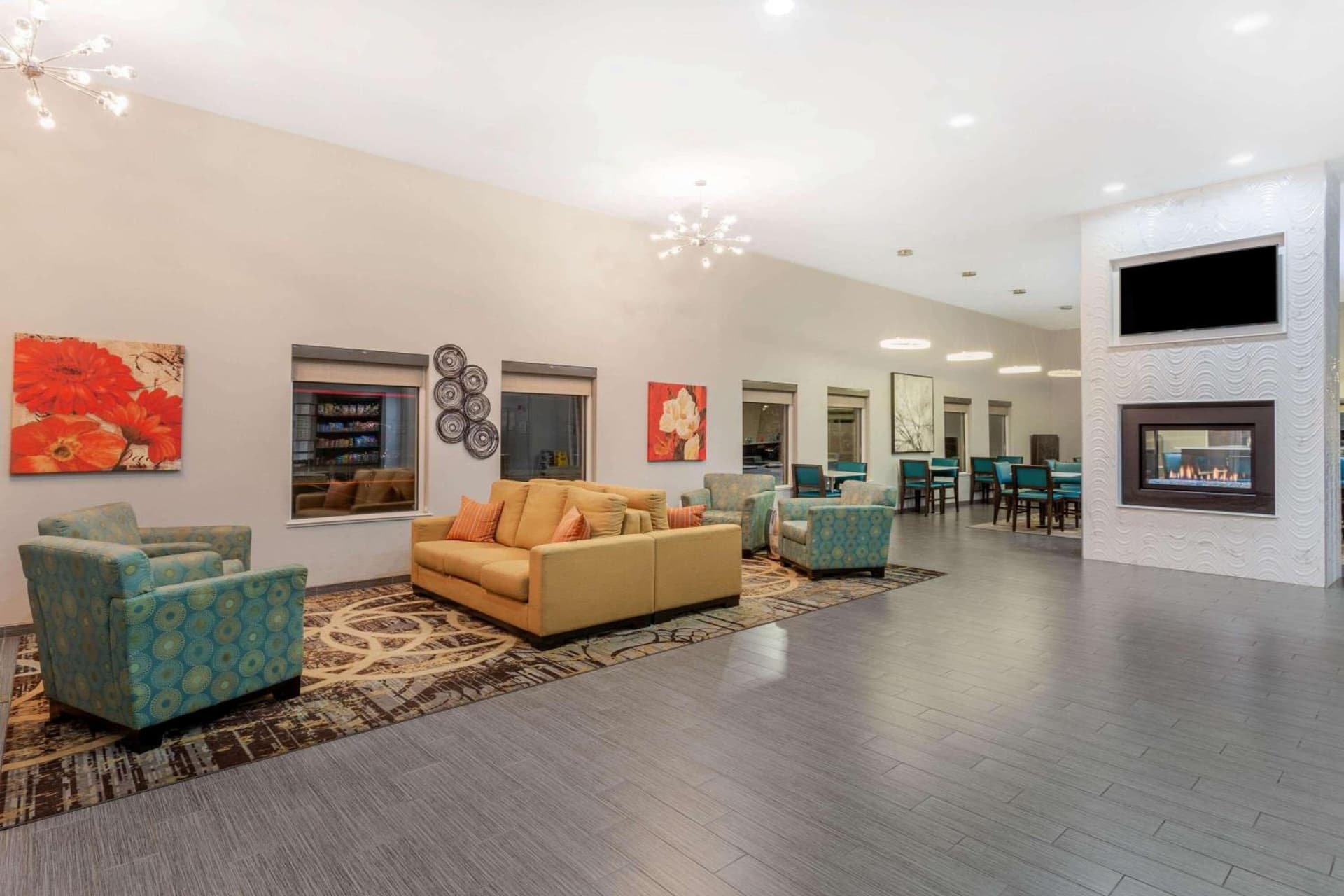 La Quinta by Wyndham Rockford gallery photo in Rockford, IL — image 5