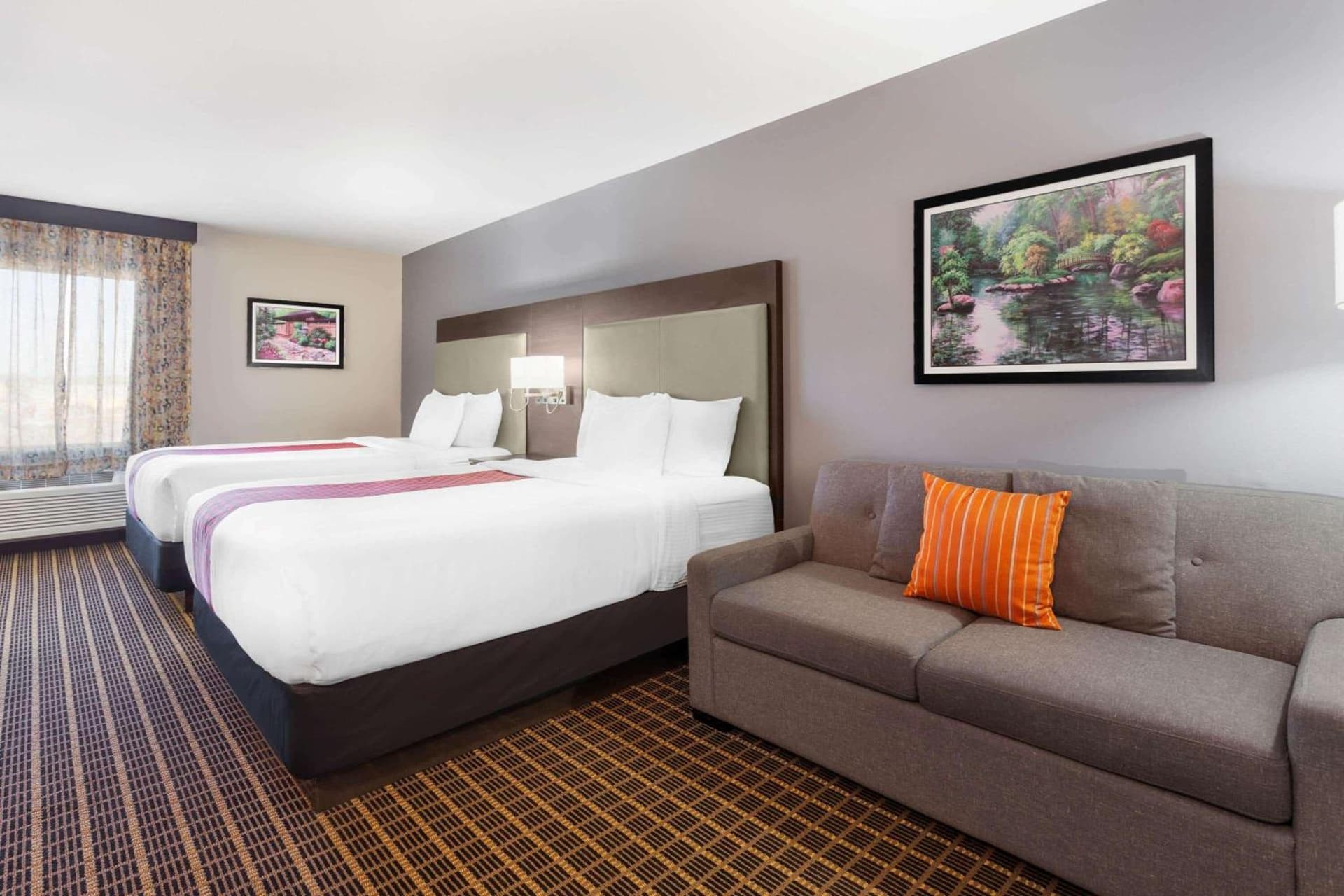 La Quinta by Wyndham Rockford gallery photo in Rockford, IL — image 25
