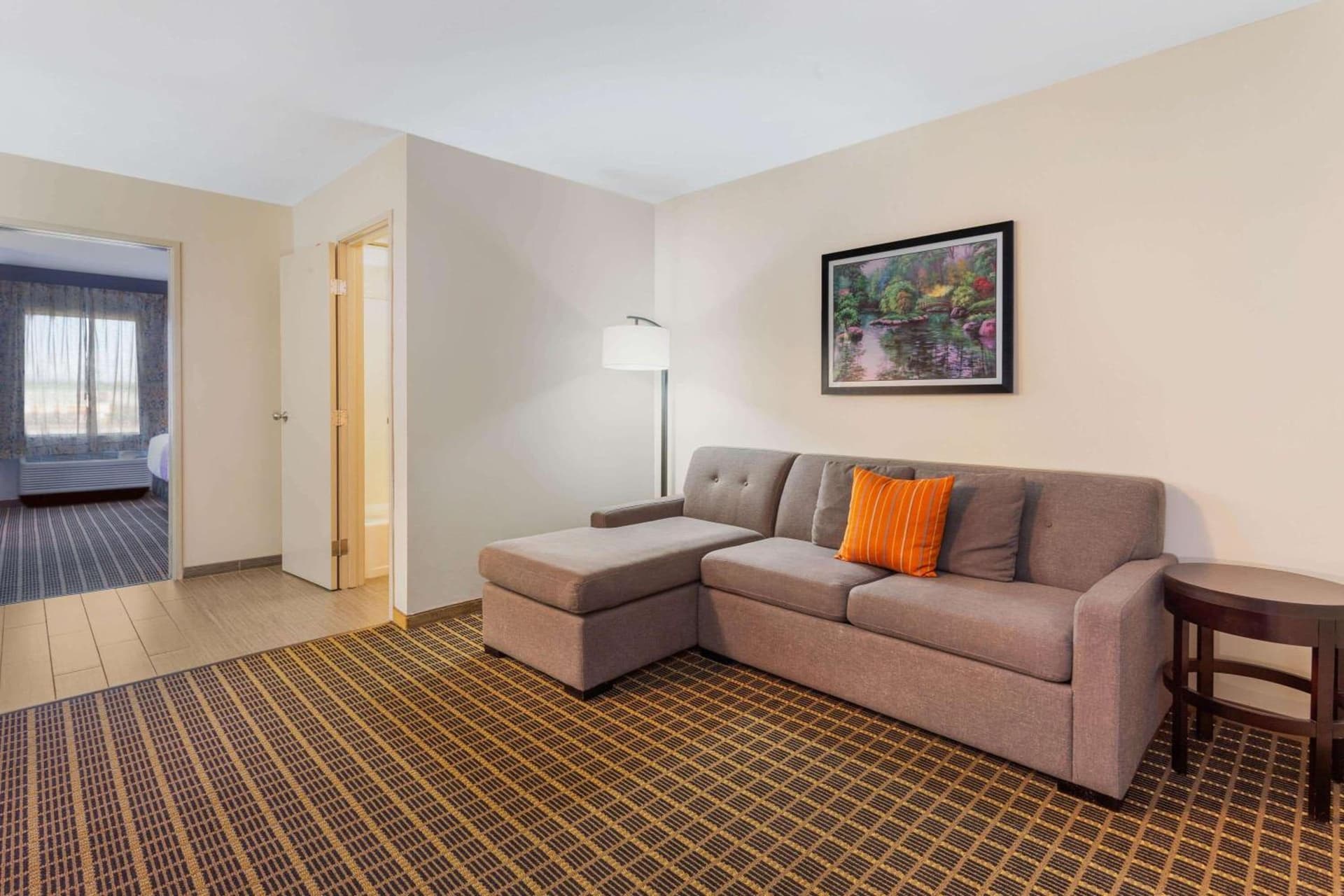 La Quinta by Wyndham Rockford gallery photo in Rockford, IL — image 13