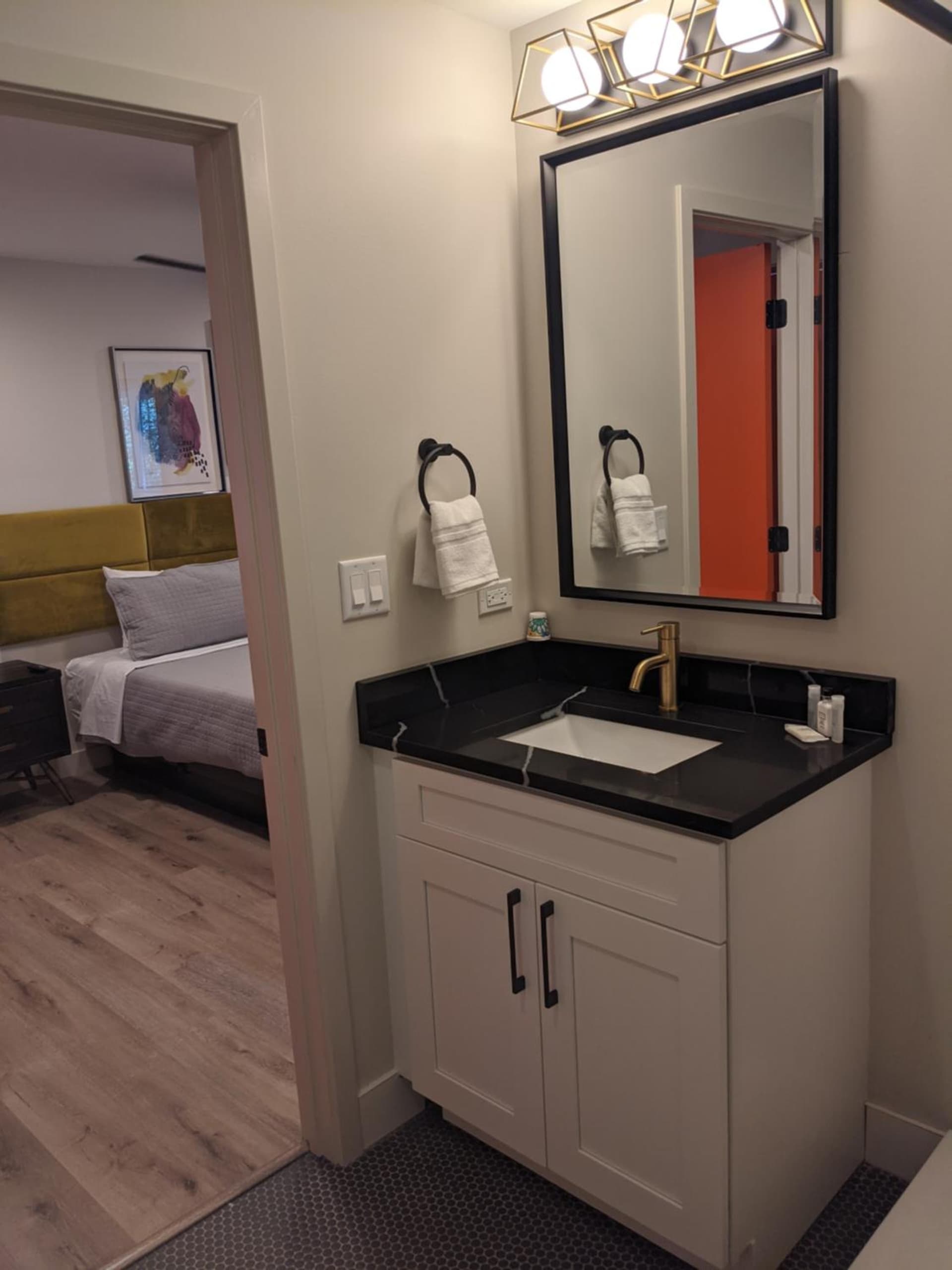 4411 Inn & Suites gallery photo in Michigan City, IN — image 25