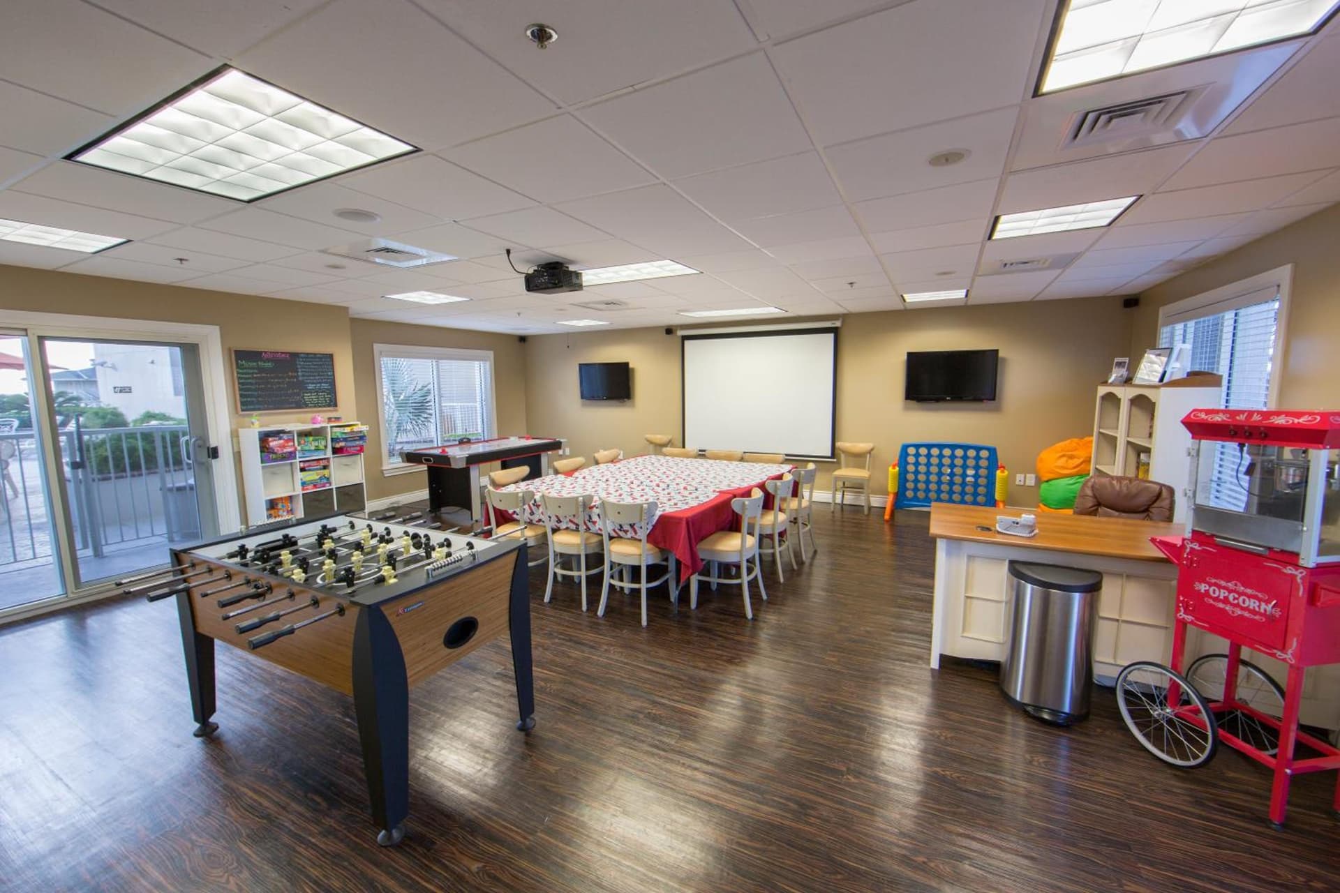 Holiday Inn Club Vacations Galveston Beach Resort by IHG gallery photo in Galveston, TX — image 40