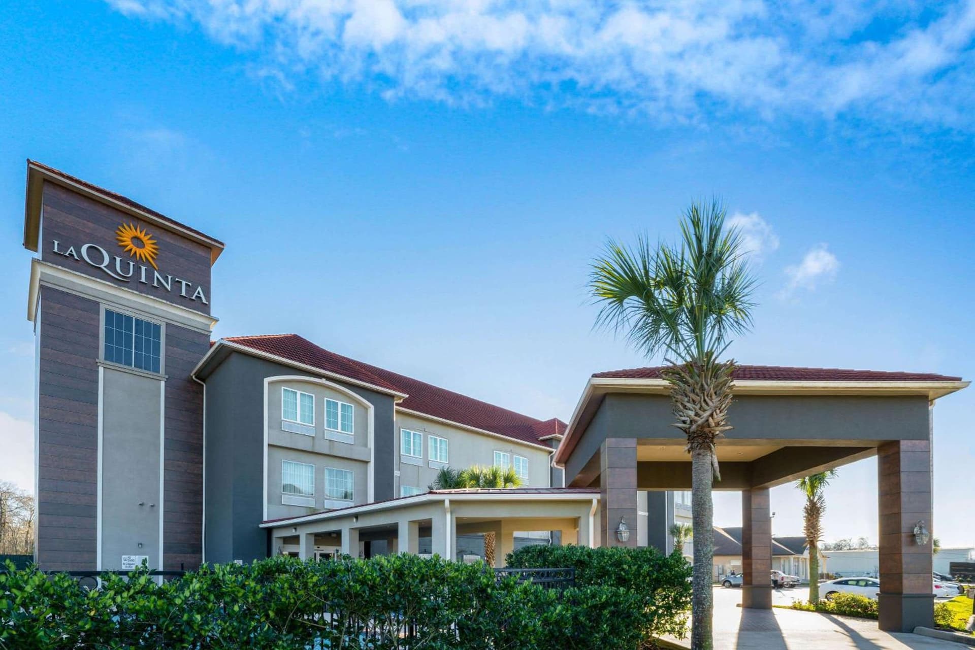 La Quinta by Wyndham Boutte featured exterior or lobby in Boutte, LA — similar hotel
