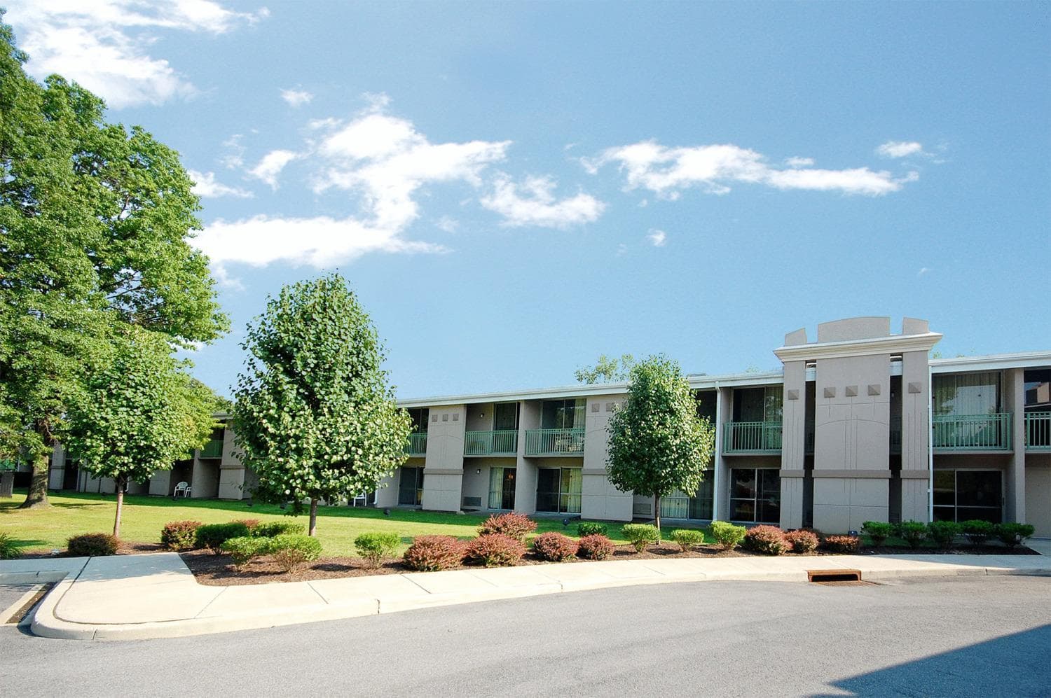Howard Johnson by Wyndham Newburgh gallery photo in Newburgh, NY — image 35