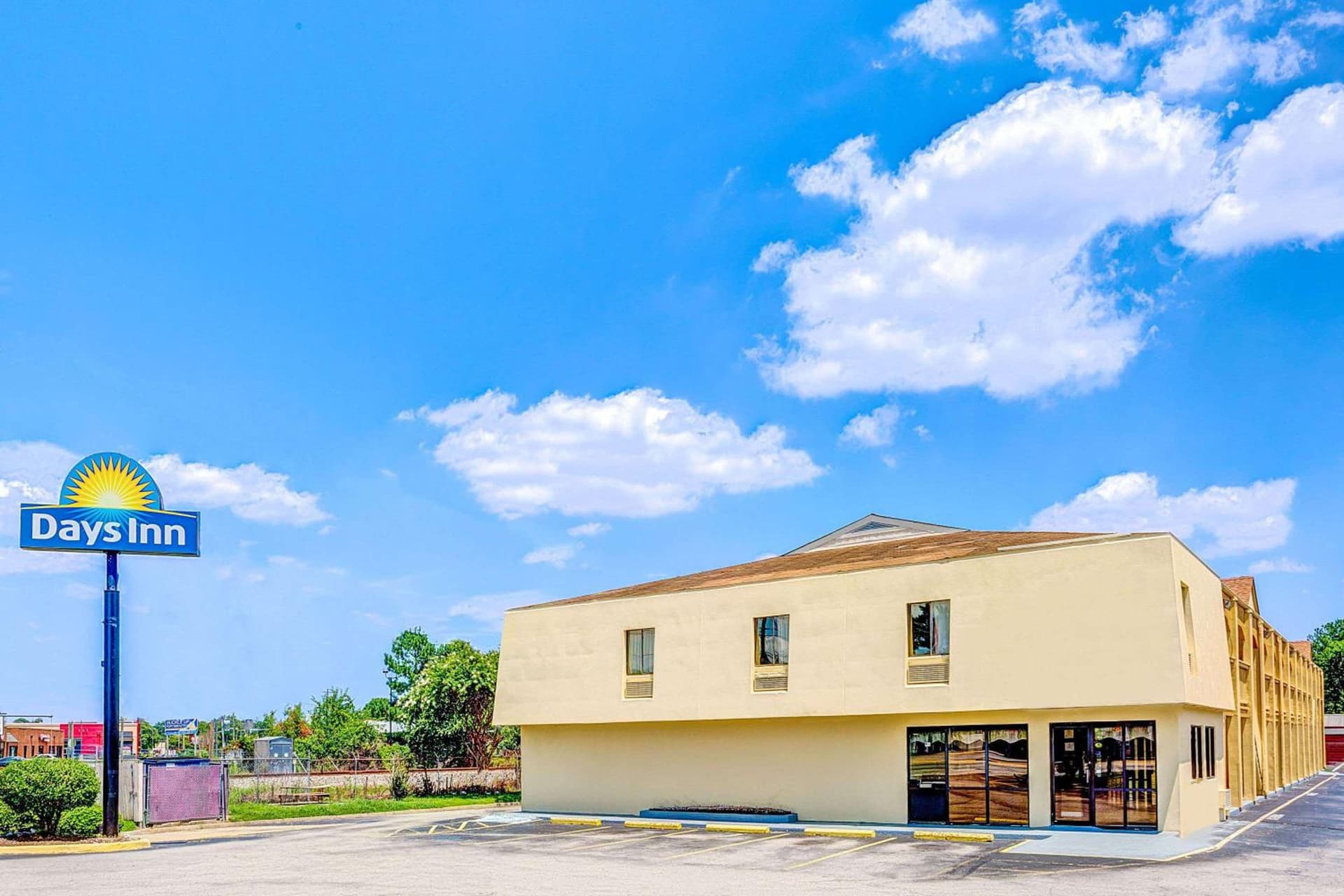 Days Inn by Wyndham Chesapeake exterior or lobby in Chesapeake, VA — main listing photo