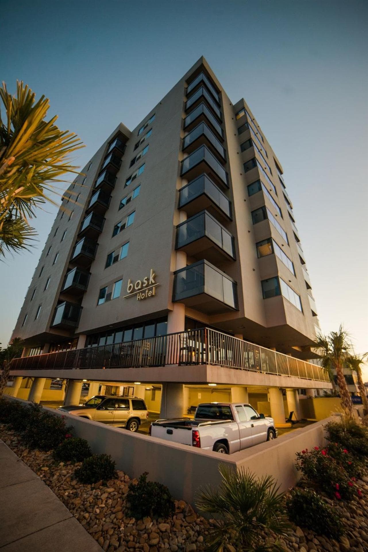 Bask Hotel at Big Rock Landing interior in Morehead City, NC — gallery photo 2