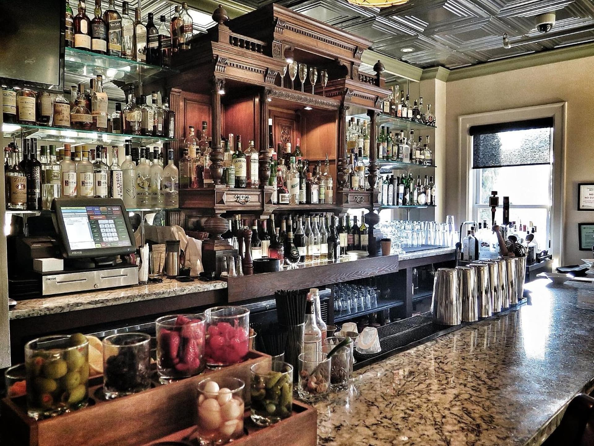 MarQueen Hotel - NEWLY RENOVATED gallery photo in Seattle, WA — image 7