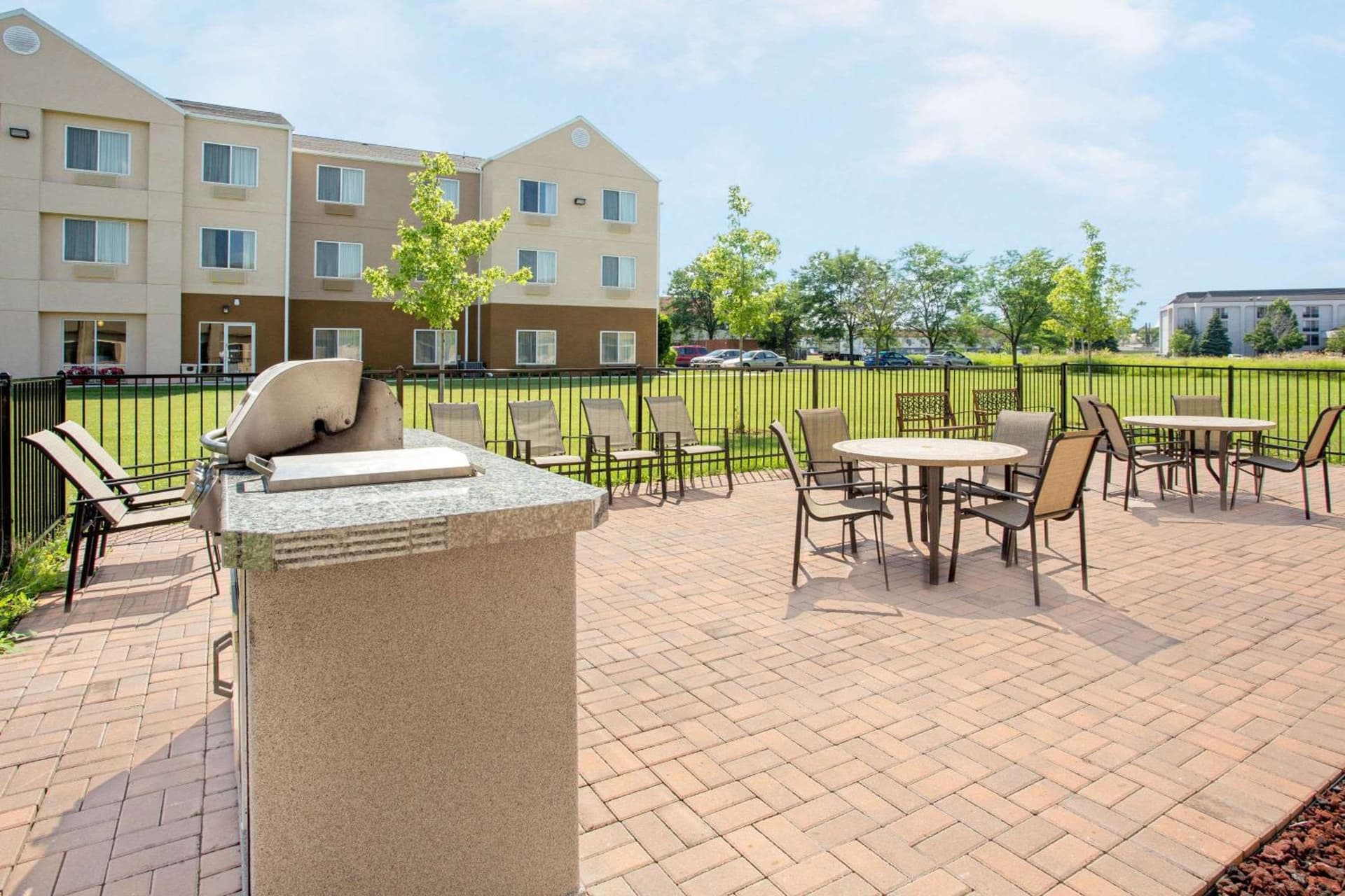 Baymont by Wyndham Green Bay gallery photo in Green Bay, WI — image 16