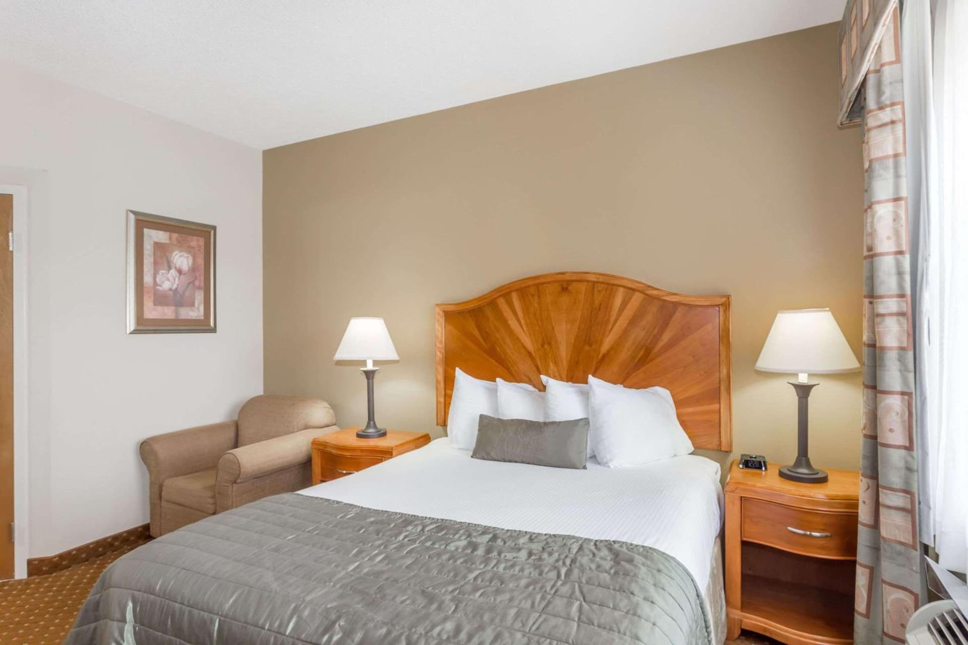 Baymont by Wyndham Asheville/Biltmore gallery photo in Asheville, NC — image 32