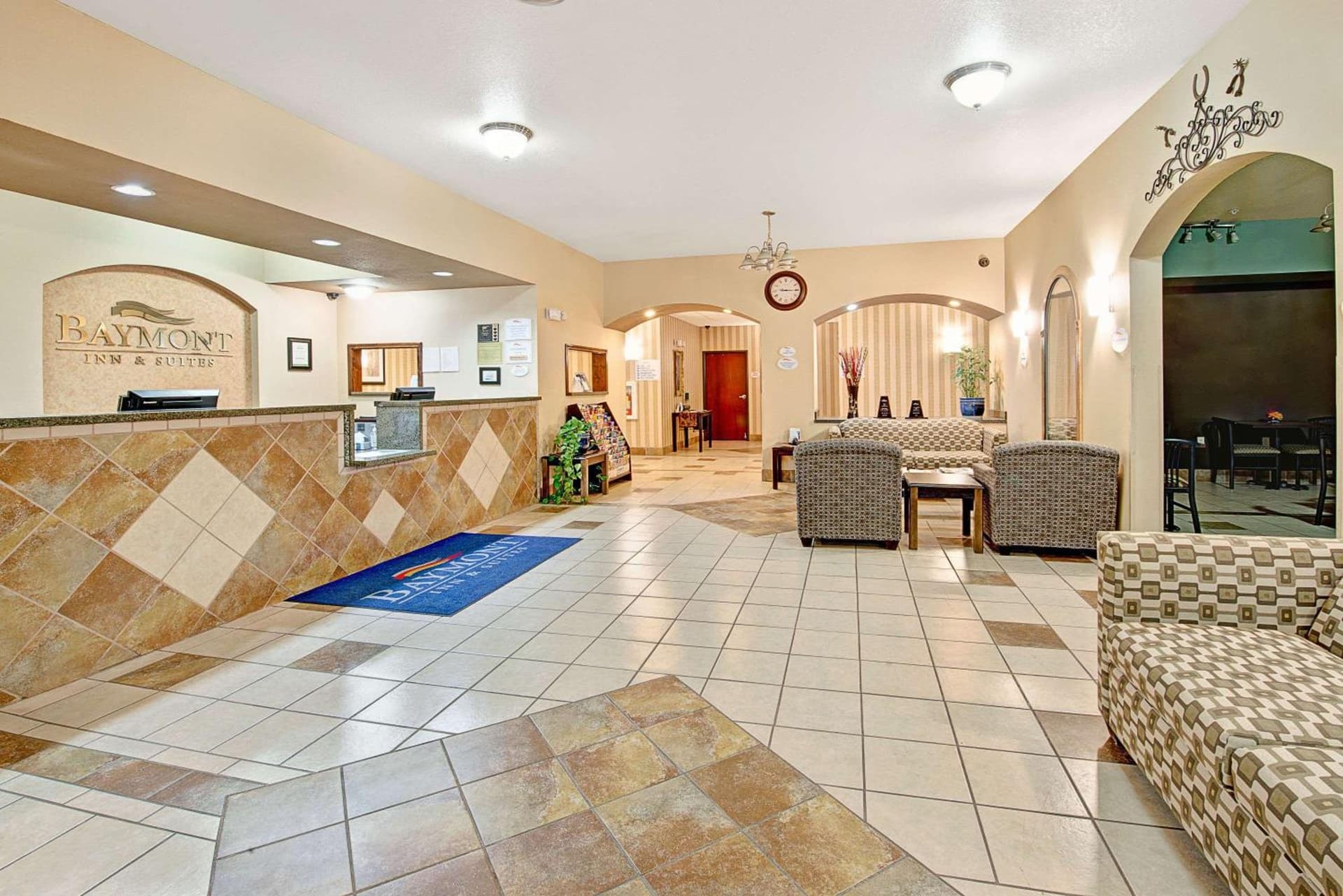 Best Western Decatur Inn property views in Decatur, TX — gallery photo 3