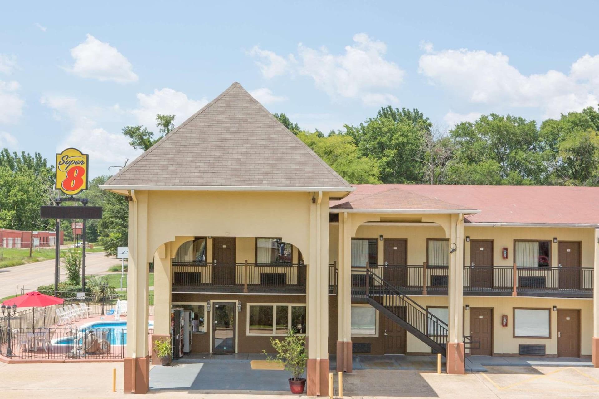 Super 8 by Wyndham Shreveport featured exterior or lobby in Shreveport, LA — similar hotel