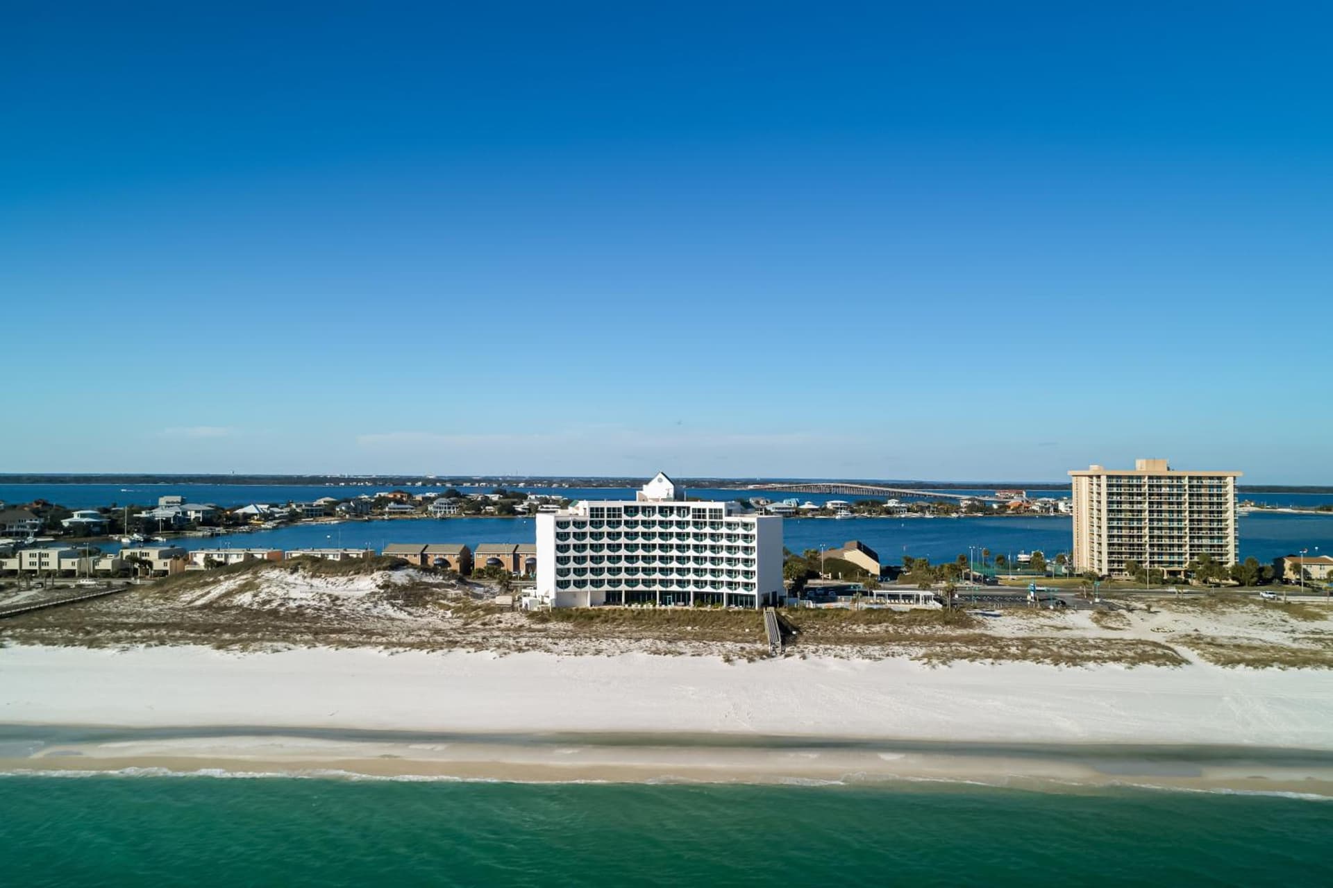 Holiday Inn Express Pensacola Beach by IHG gallery photo in Pensacola Beach, FL — image 28