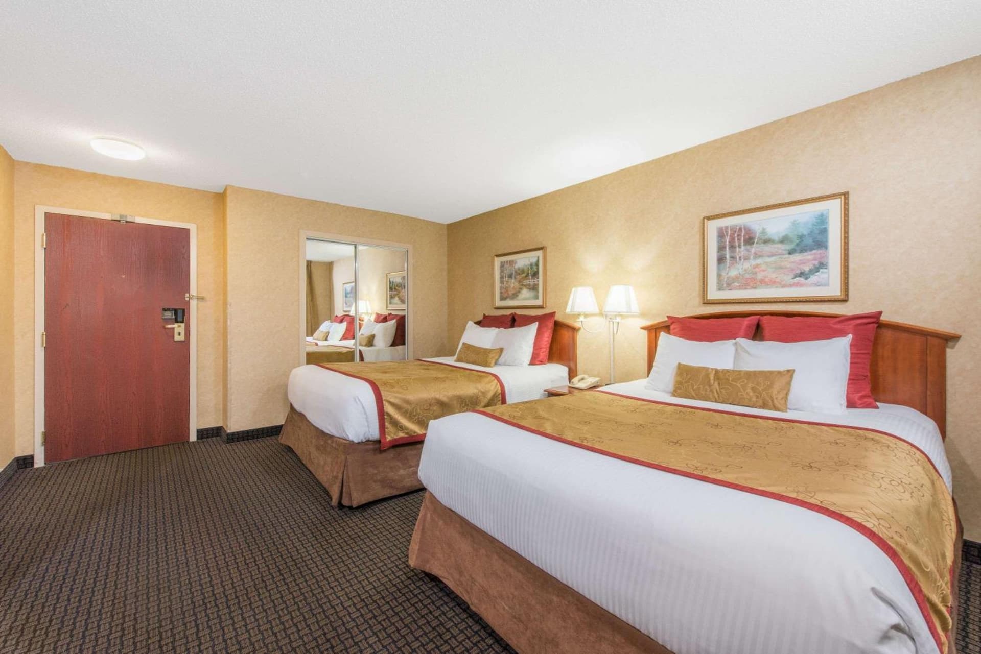 Lancaster Suites gallery photo in Lancaster, PA — image 32