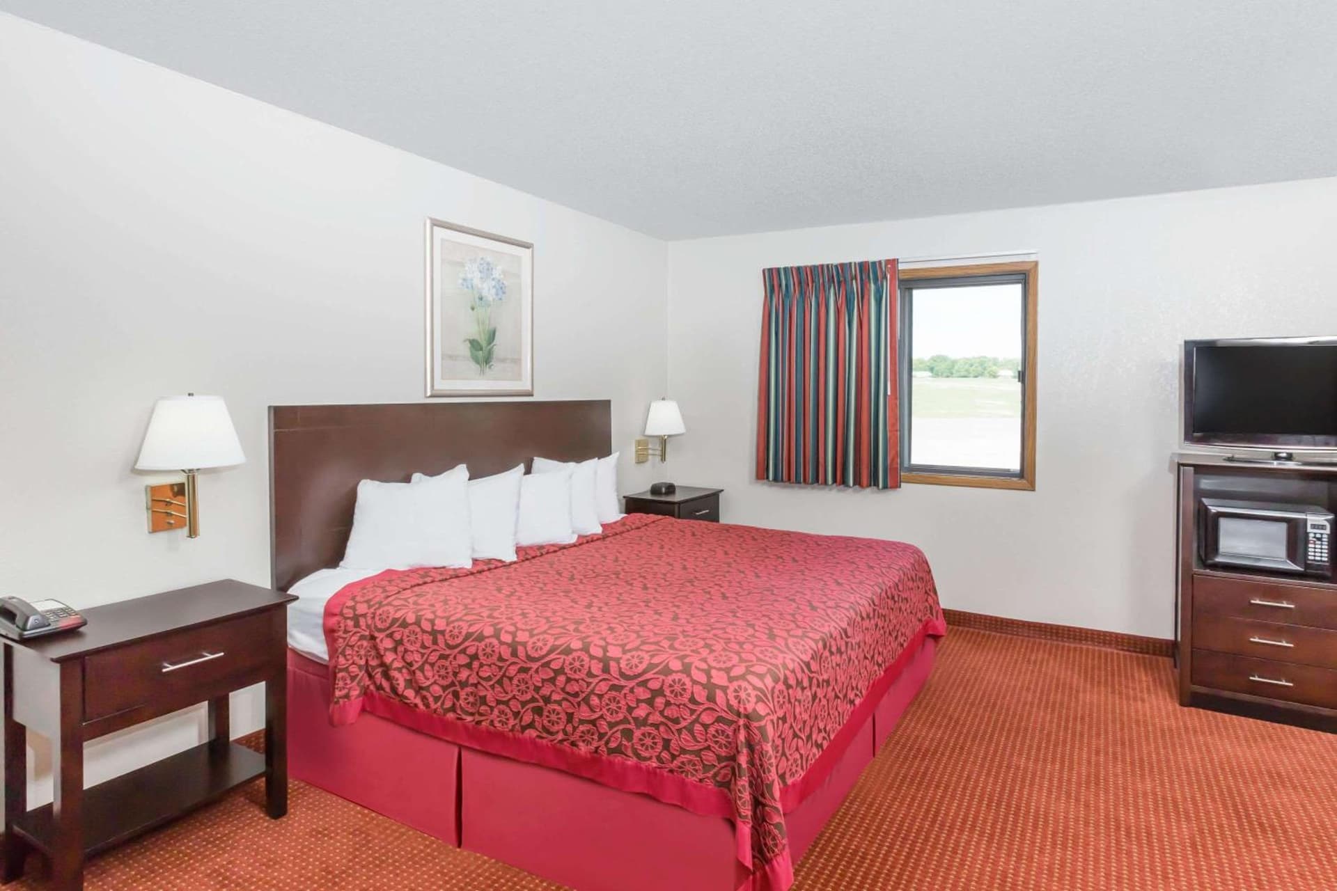 Days Inn & Suites by Wyndham Des Moines Airport gallery photo in Des Moines, IA — image 28