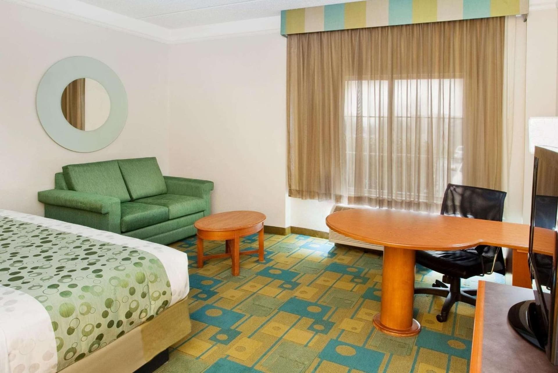 La Quinta by Wyndham Haywood Mall-Near Greenville Downtown gallery photo in Greenville, SC — image 27
